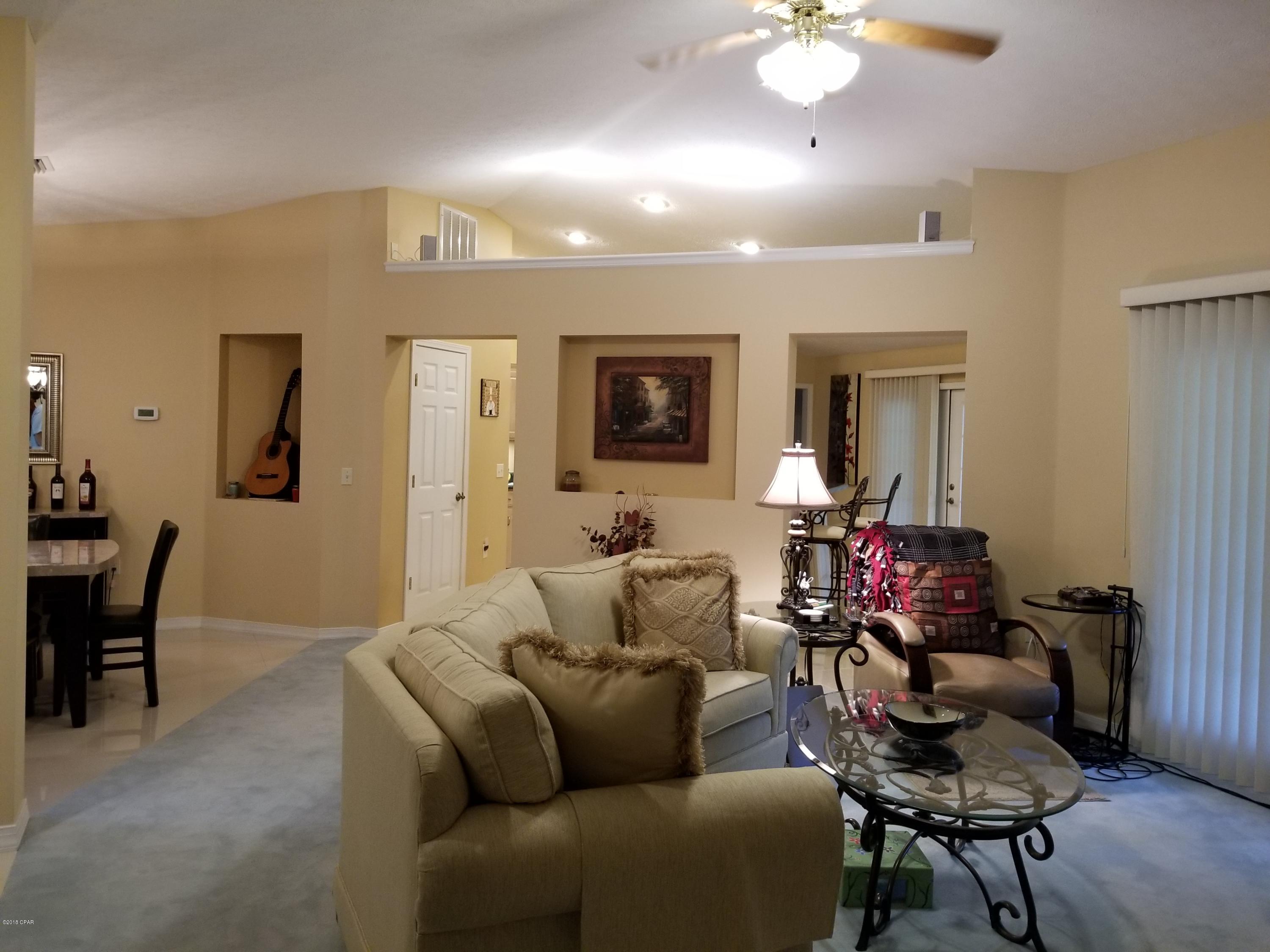 Leisure Lakes - Residential