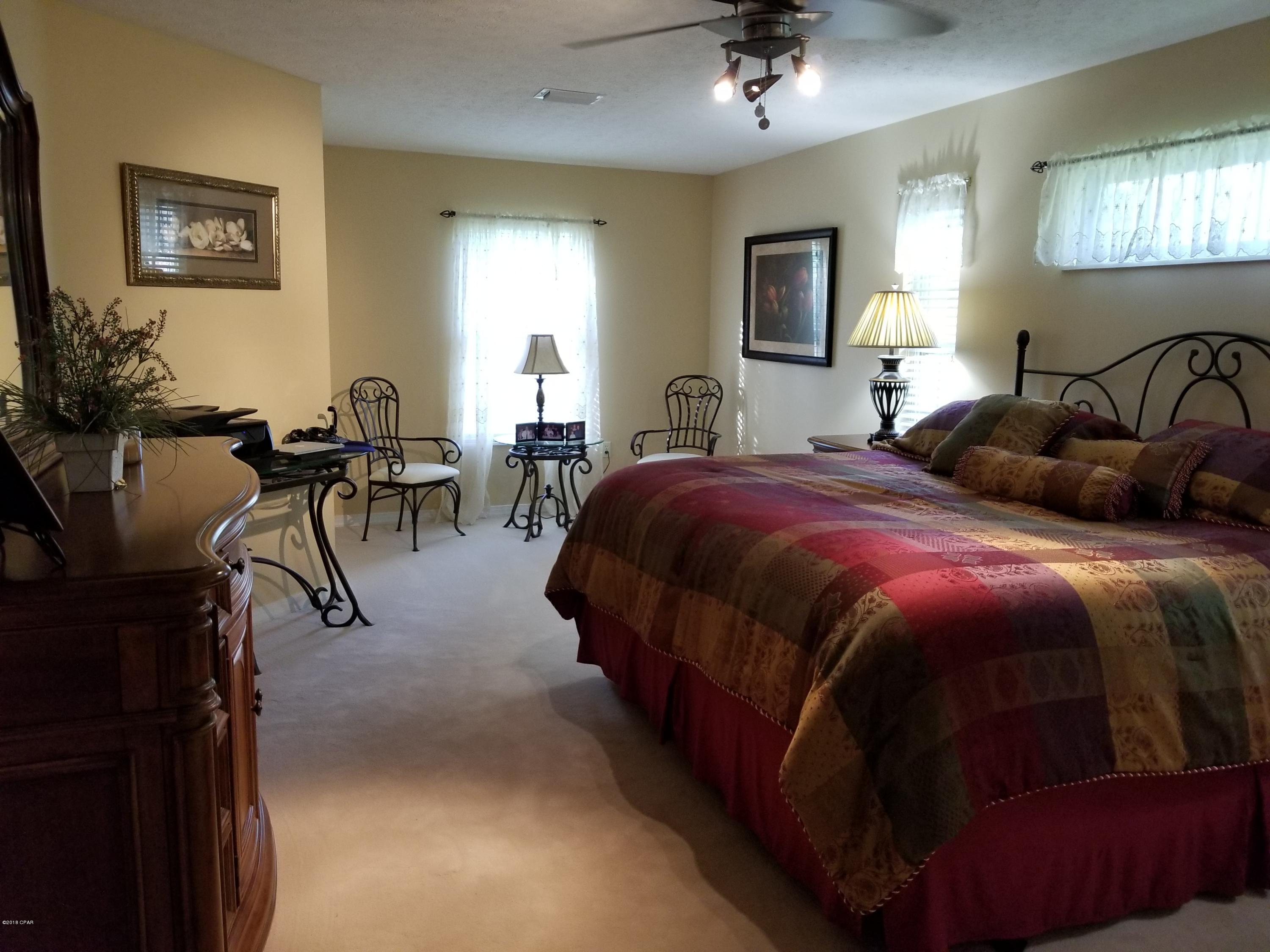 Leisure Lakes - Residential