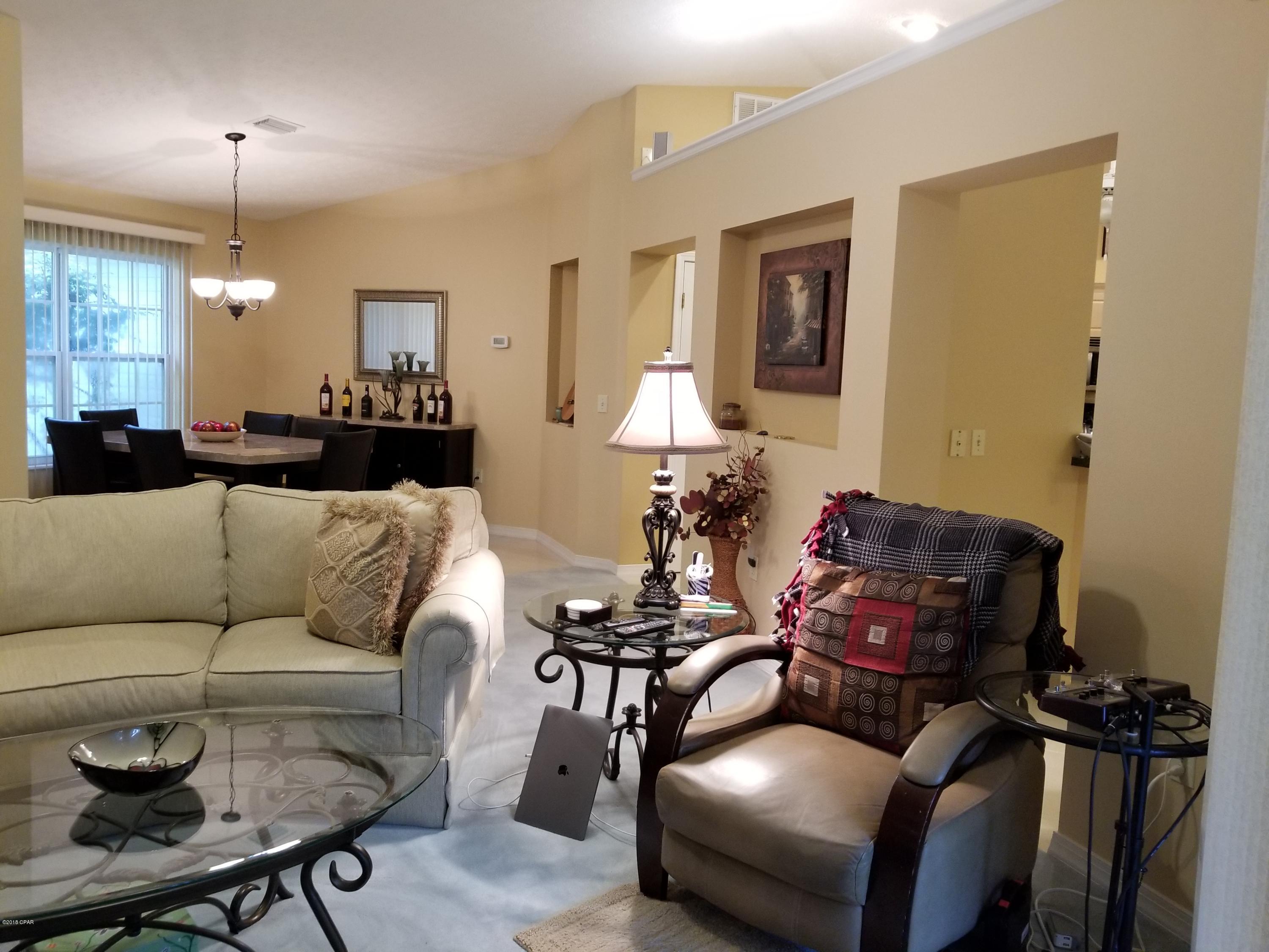 Leisure Lakes - Residential