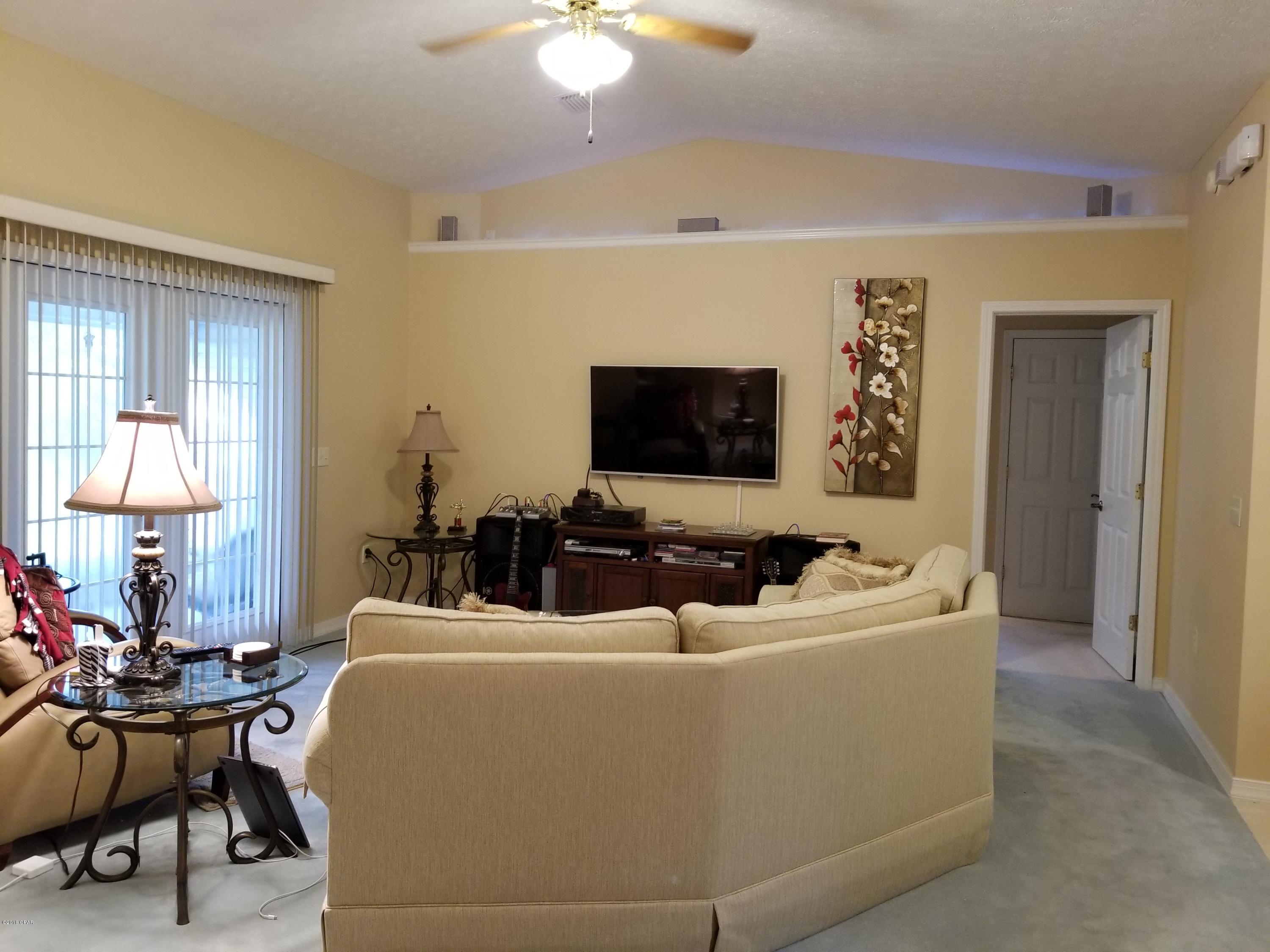 Leisure Lakes - Residential