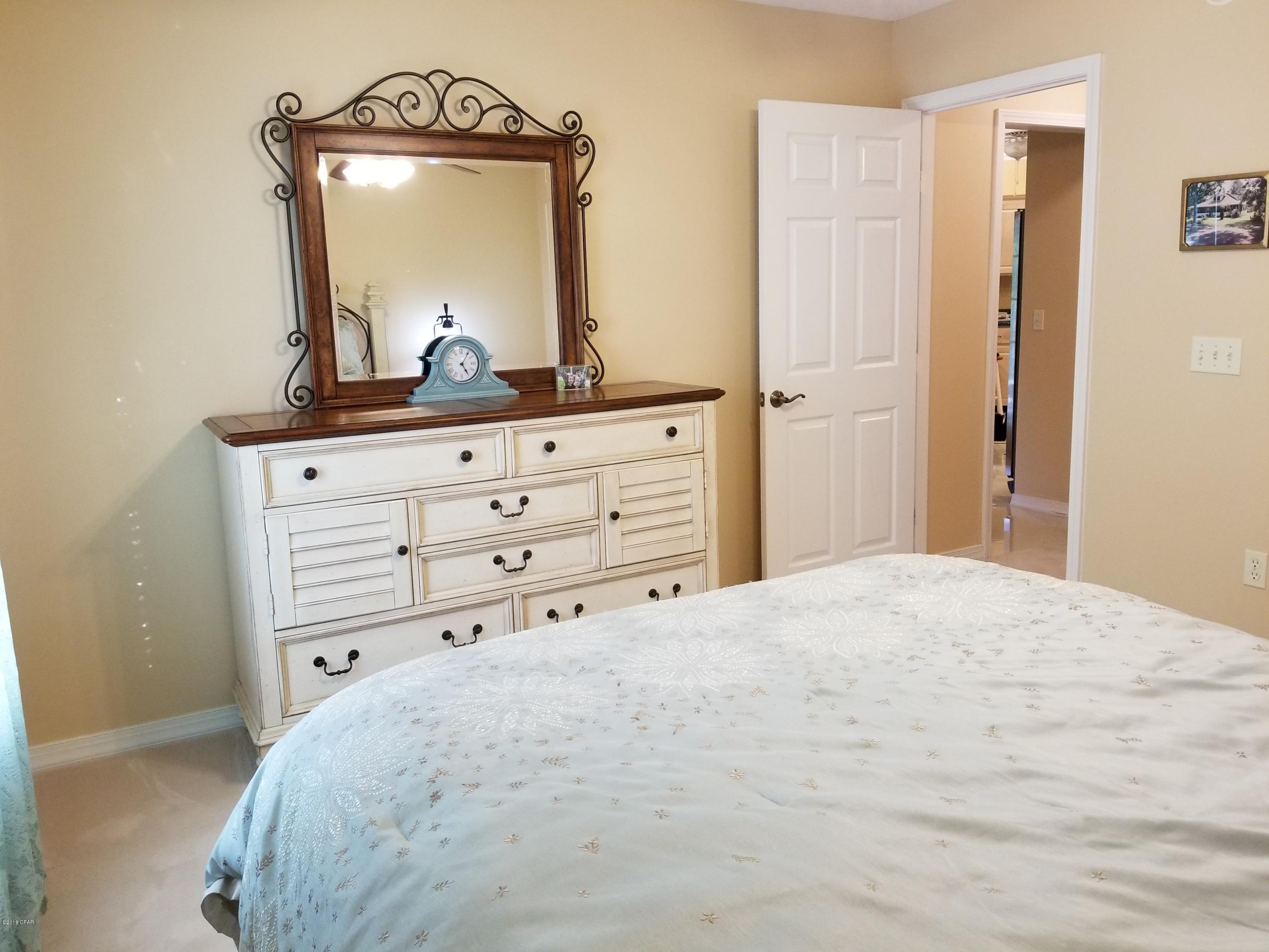 Leisure Lakes - Residential