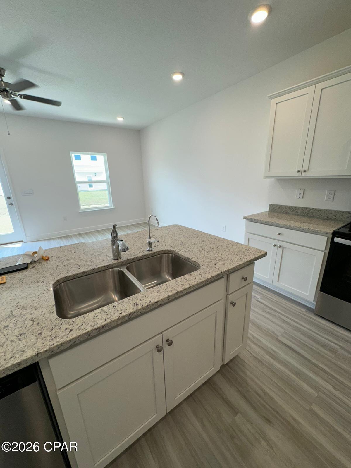 [No Recorded Subdiv] - Residential Lease