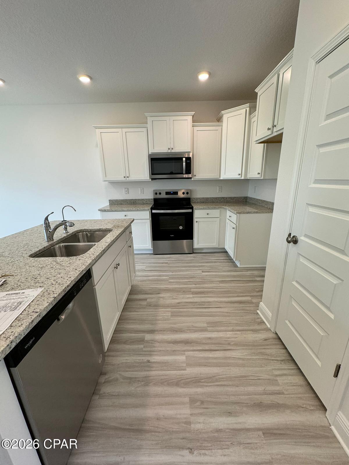 [No Recorded Subdiv] - Residential Lease