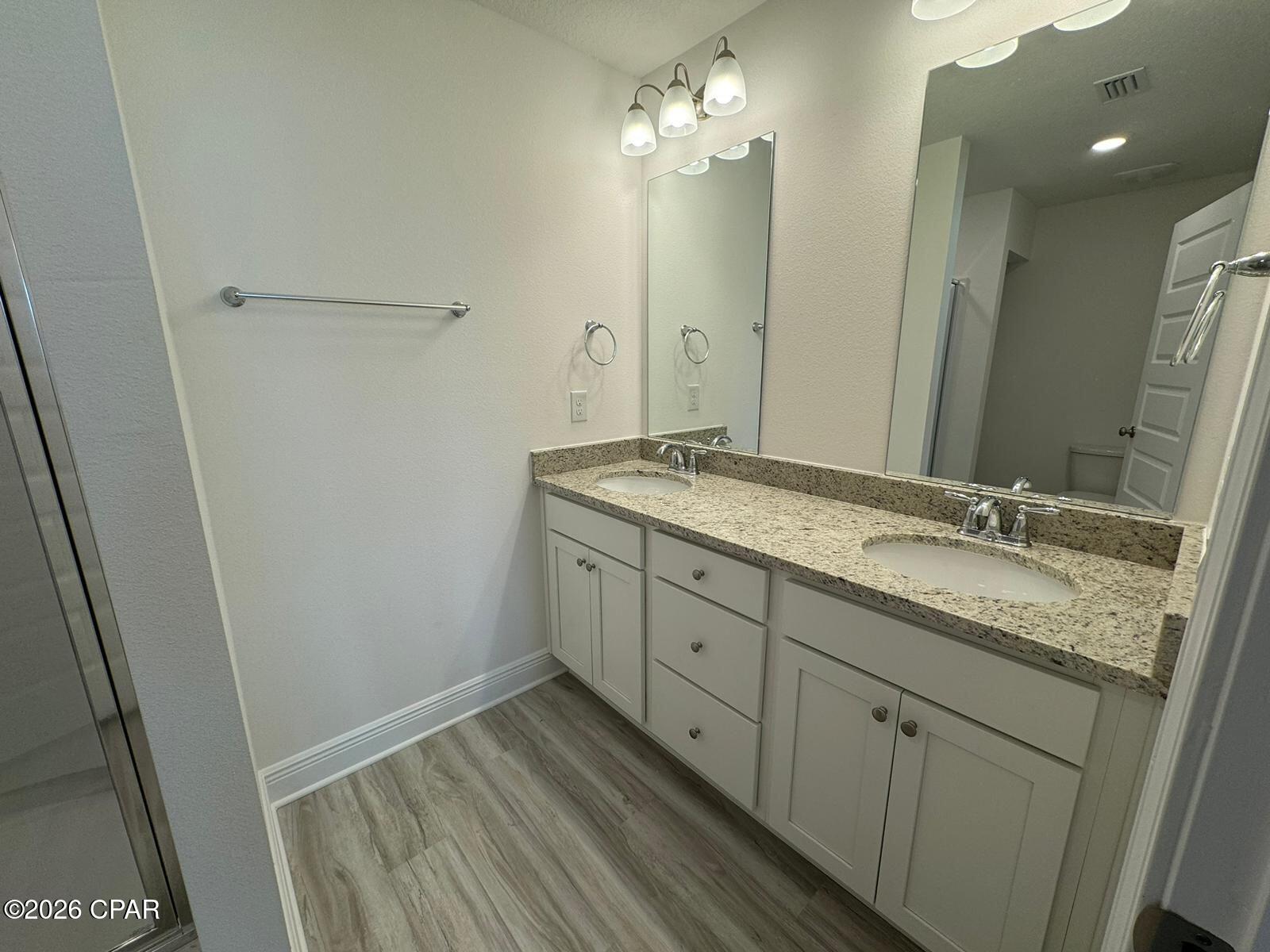 [No Recorded Subdiv] - Residential Lease