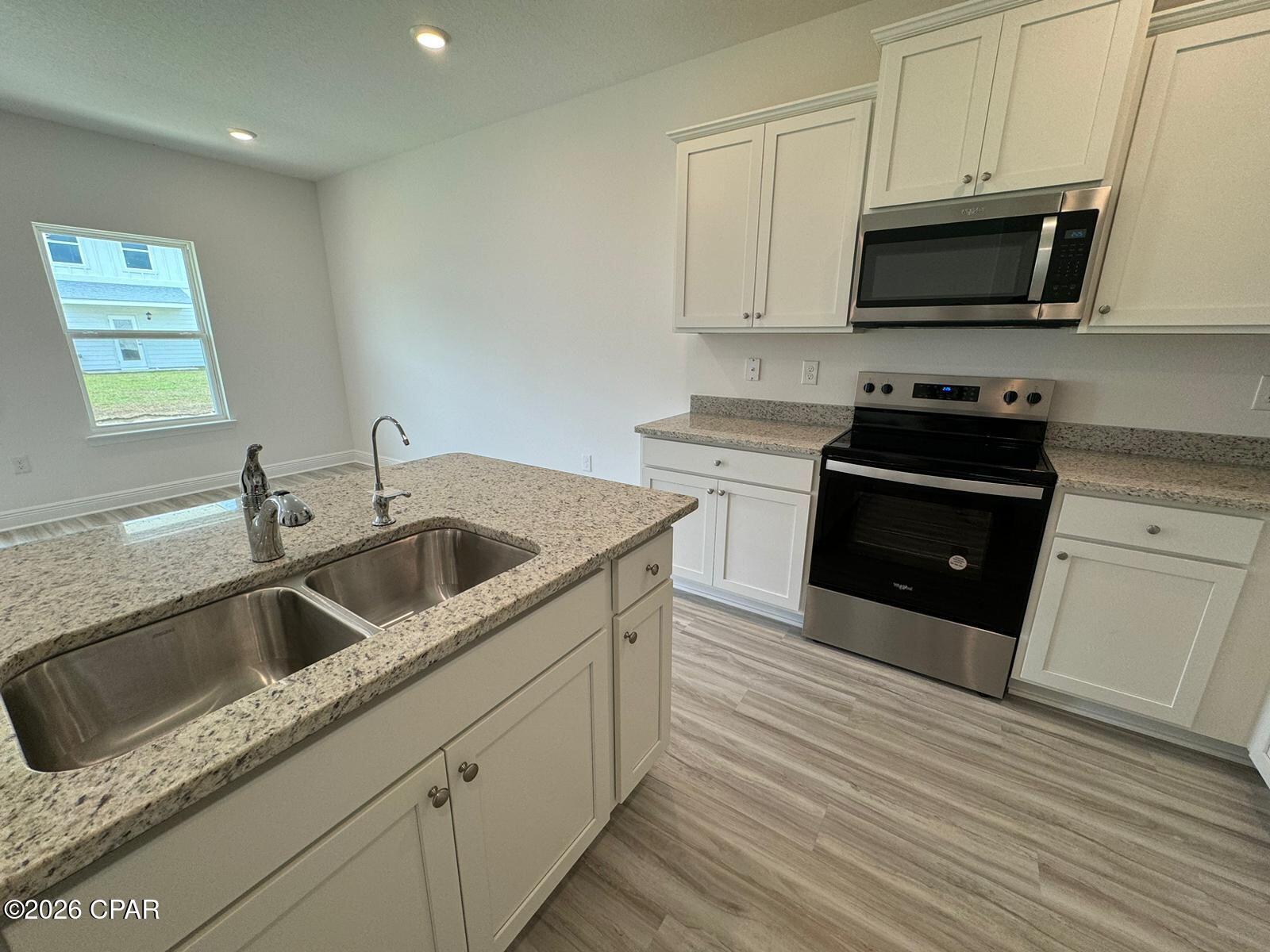 [No Recorded Subdiv] - Residential Lease