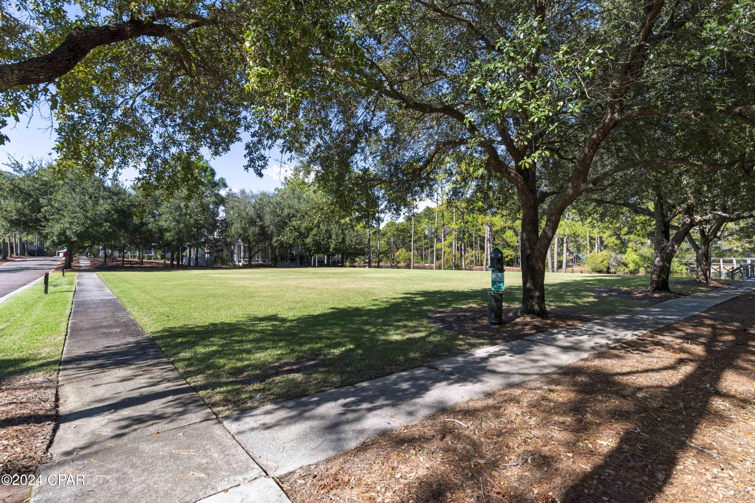Forest Lakes - Residential