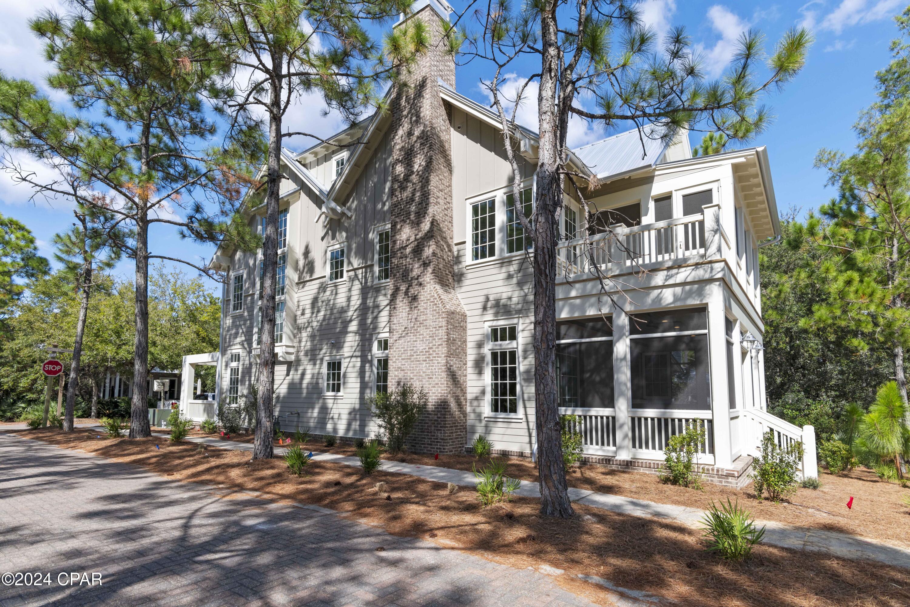 Forest Lakes - Residential