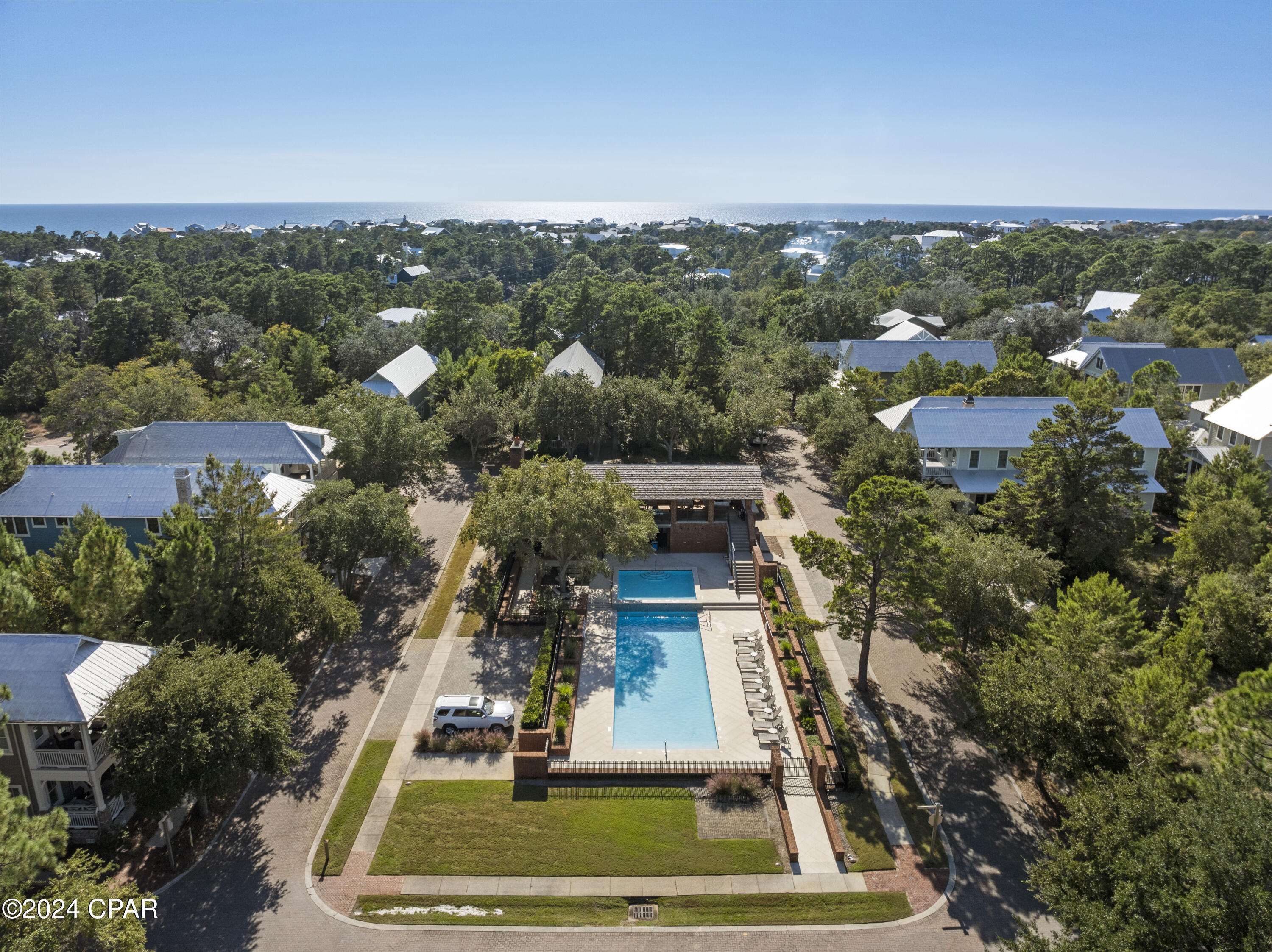 Forest Lakes - Residential