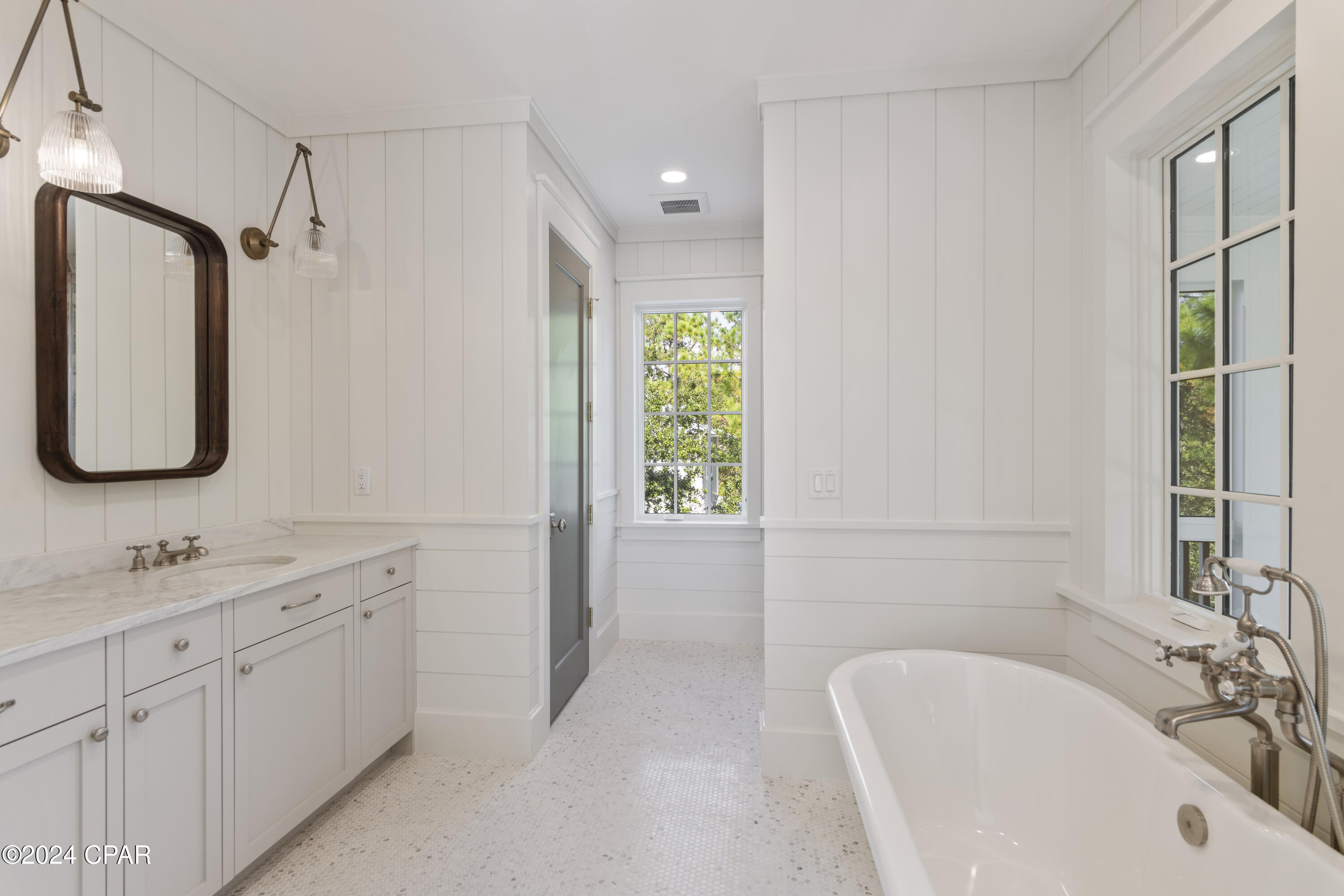 Forest Lakes - Residential