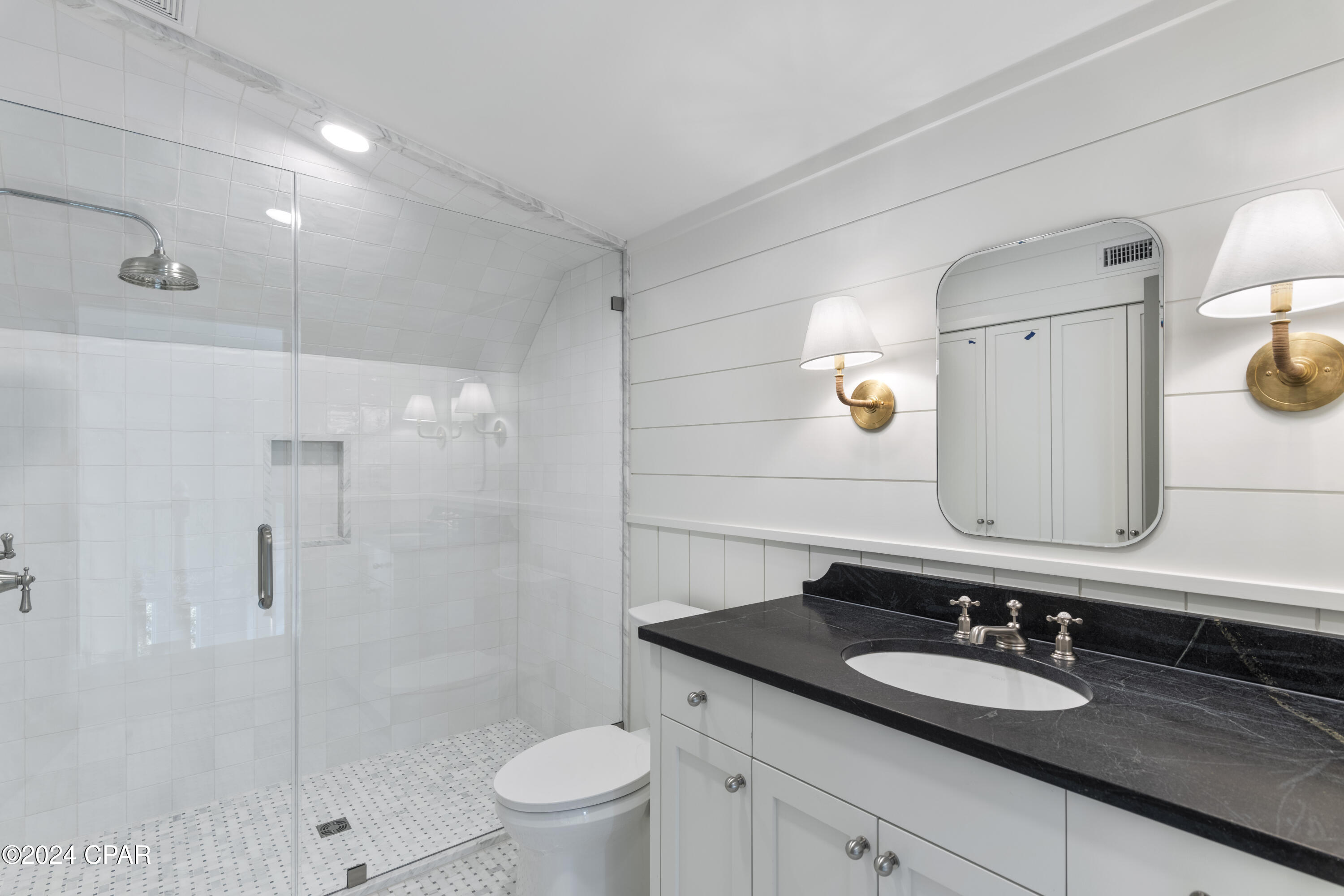 Forest Lakes - Residential