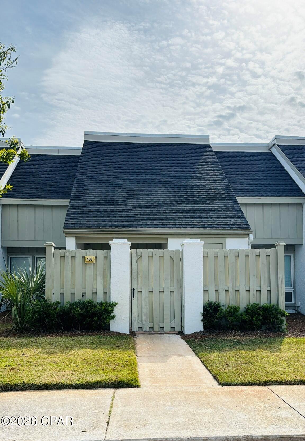 [No Recorded Subdiv] - Residential Lease