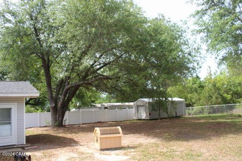 A home in Wewahitchka