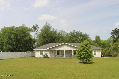 A home in Wewahitchka