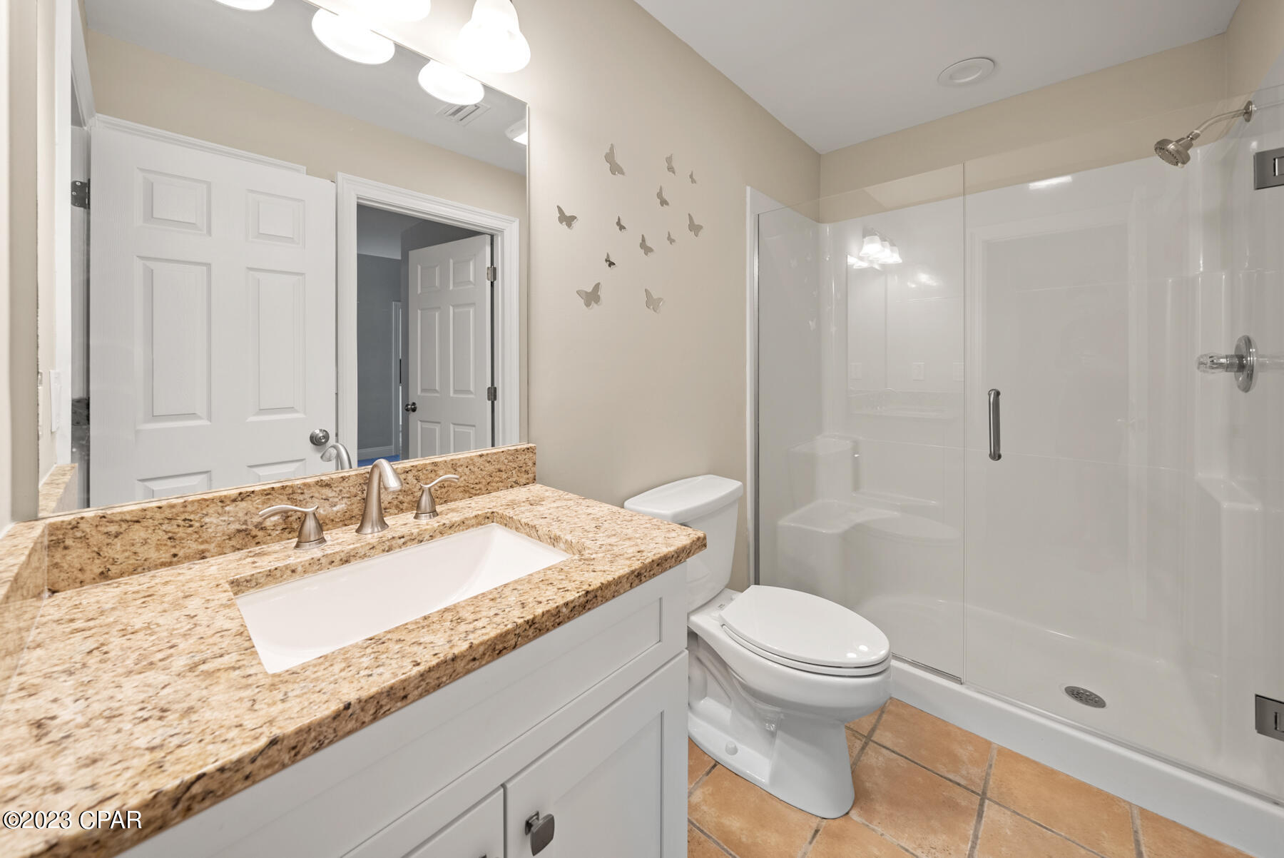 Tropical Bay - Residential