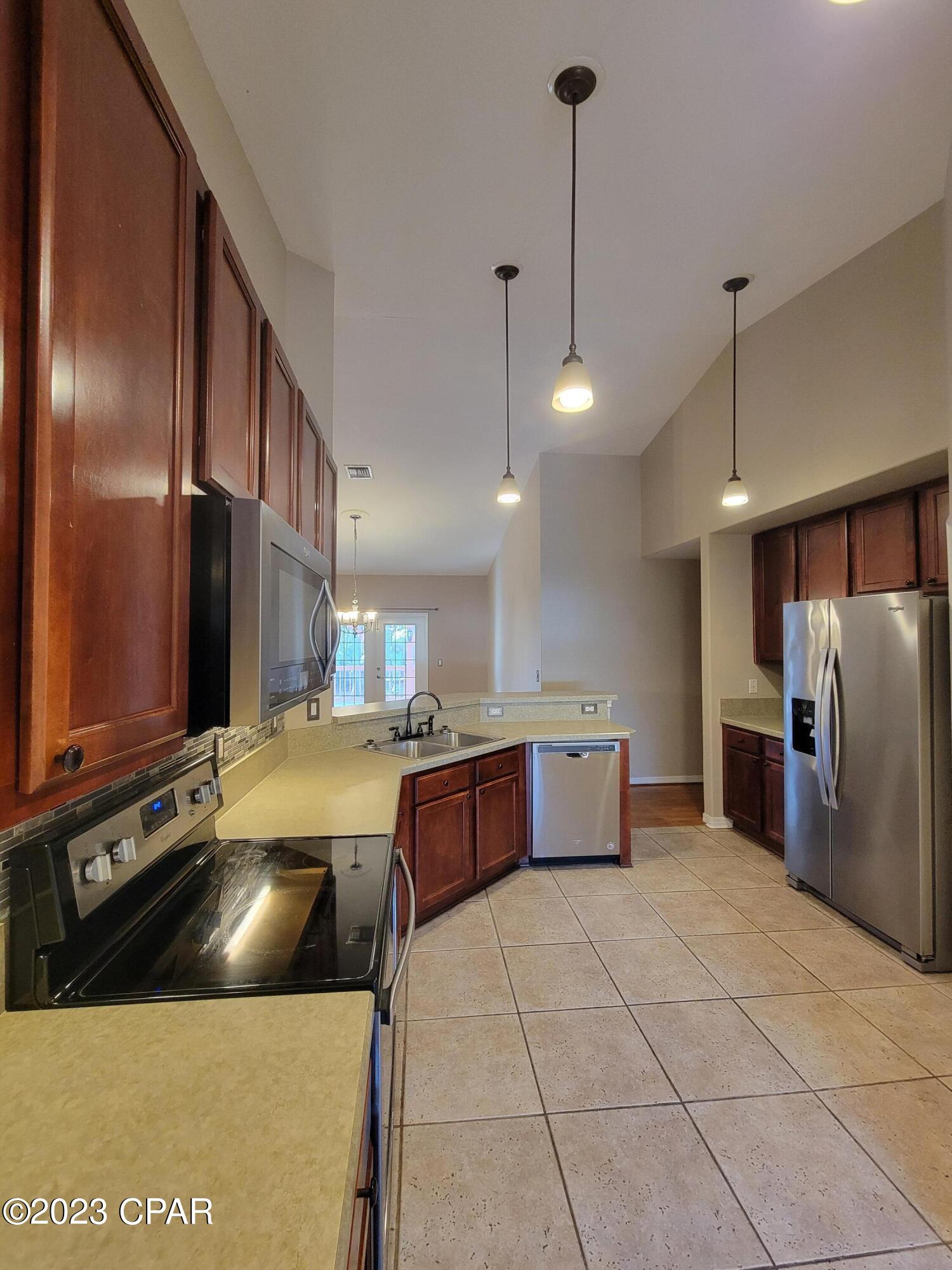 Palmetto Trace - Residential Lease