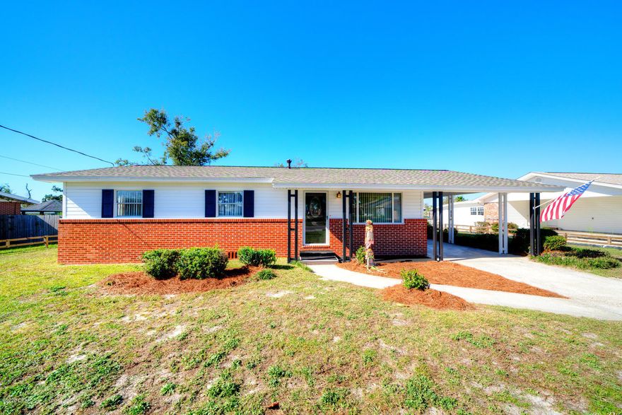 CURRENTLY UNDER CONTRACT, SELLER ACCEPTING BACKUP OFFERS Don't pass up this well kept, well located three bedroom two bath home in the heart of the city.

Conveniently located with quick access to shopping, hospitals, restaurants....minutes from the world's most beautiful beaches, pier Park and more.  large fenced in yard with lots of potential. Large 90 by 140 Lot.  Very friendly neighborhood, Great School District,

Convenient to military installations, Irrigation System on well, Washer and Dryer included.

New roof in 2019, new HVAC in 2018. 

2019 blown insulation in attic