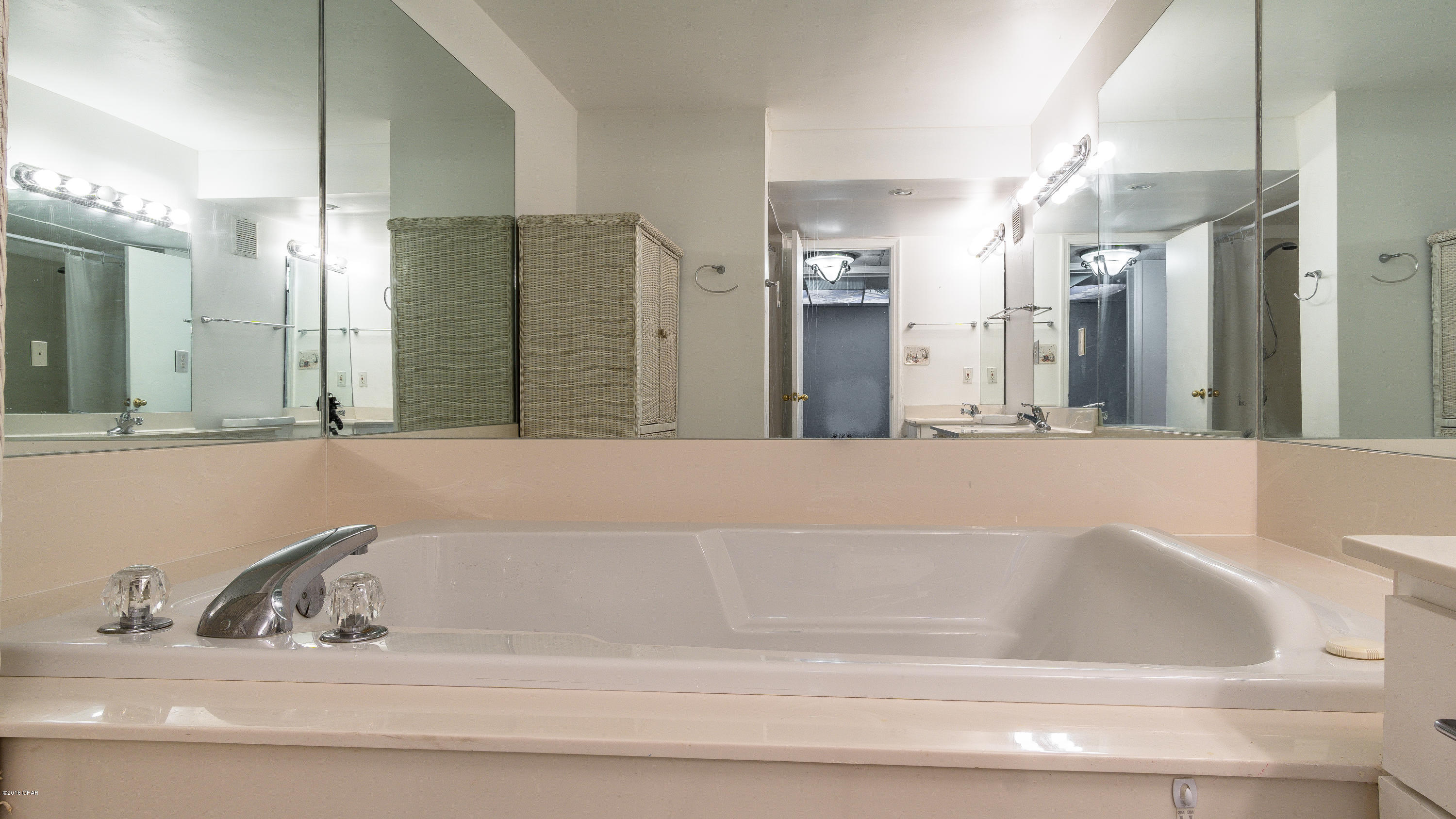 Moondrifter - Residential