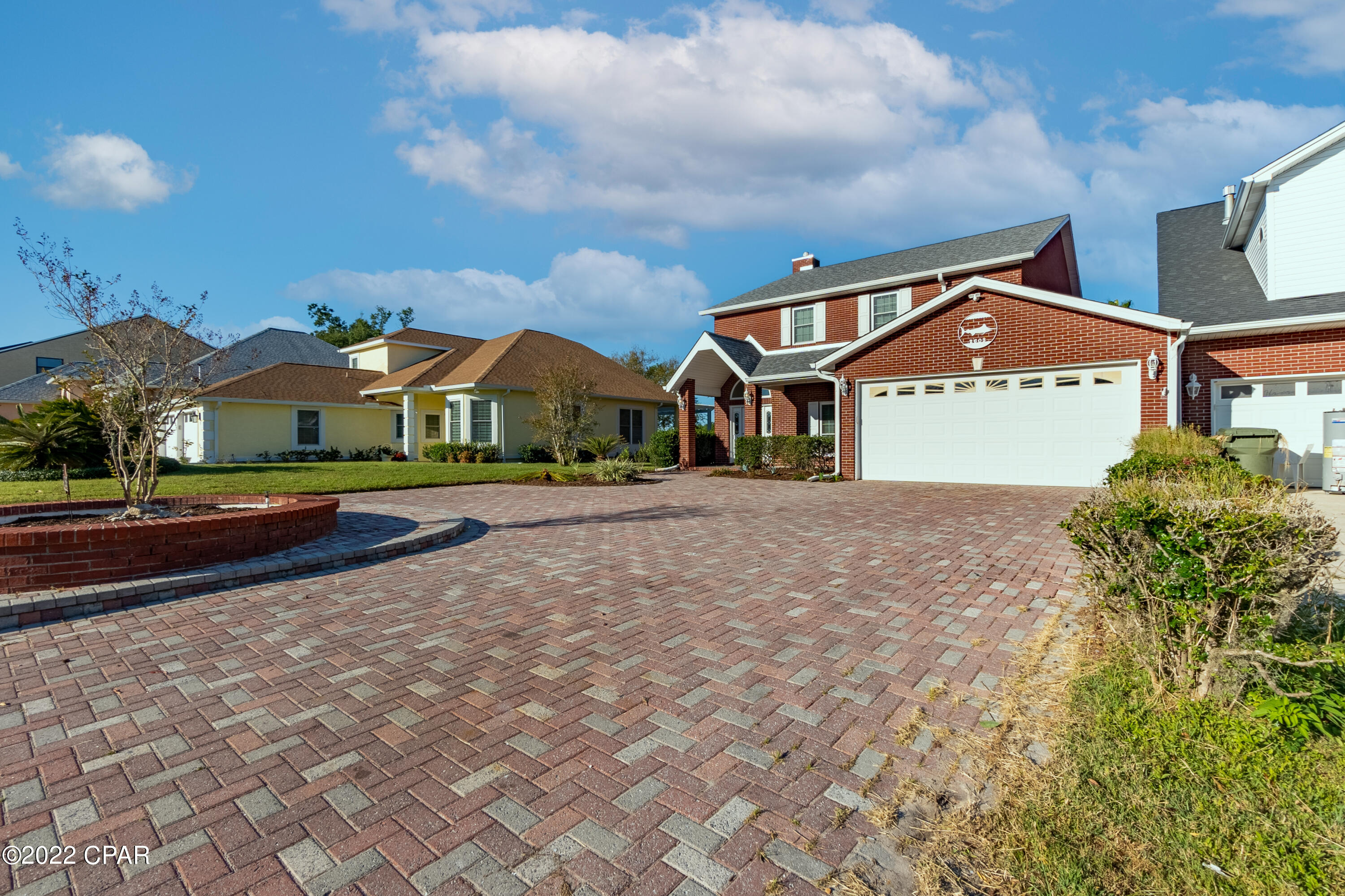 Country Club Harbour Estates - Residential