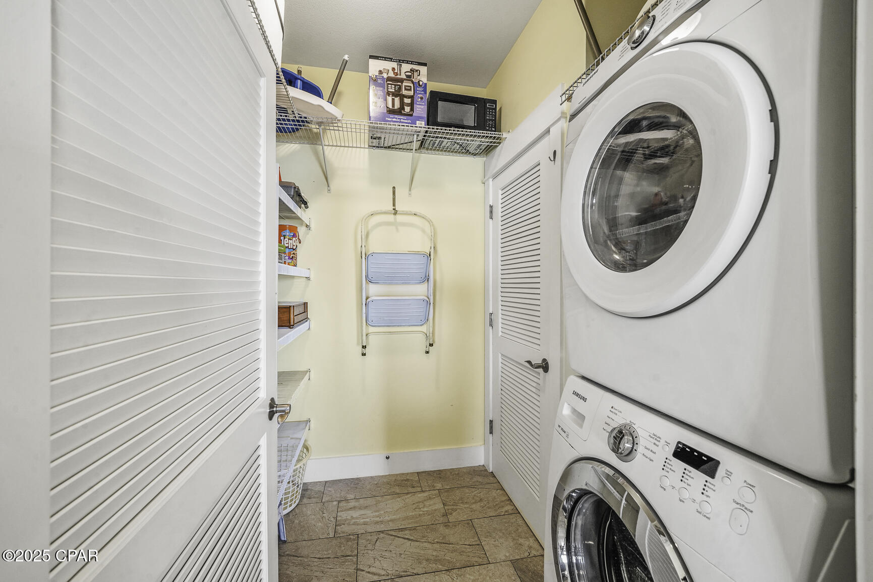 Sunset Pointe - Residential