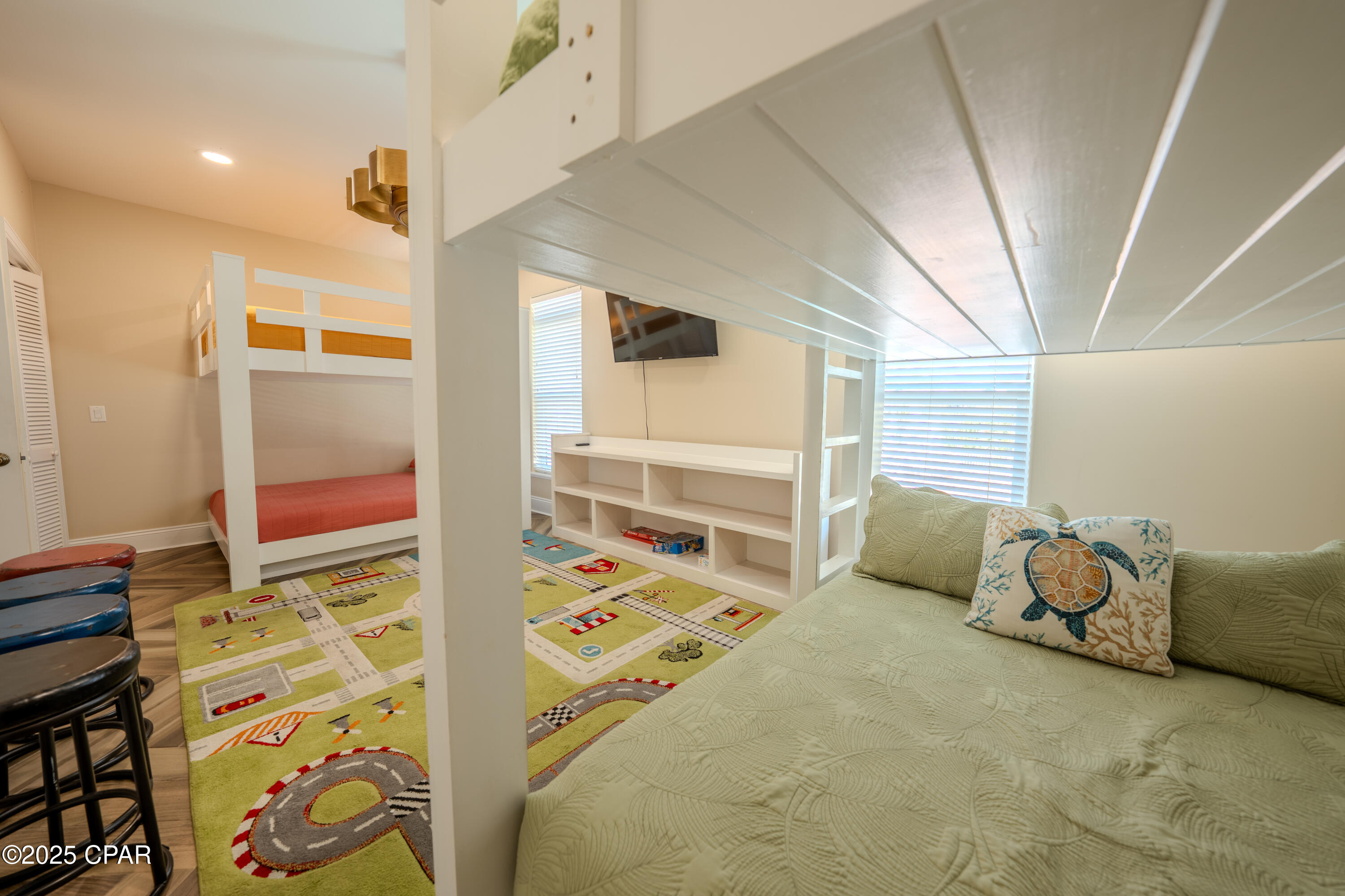 Royal Palms Of Laguna Beach - Residential