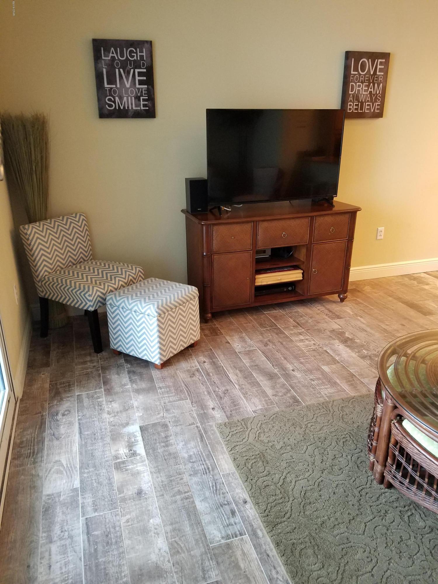 Sterling Breeze - Residential