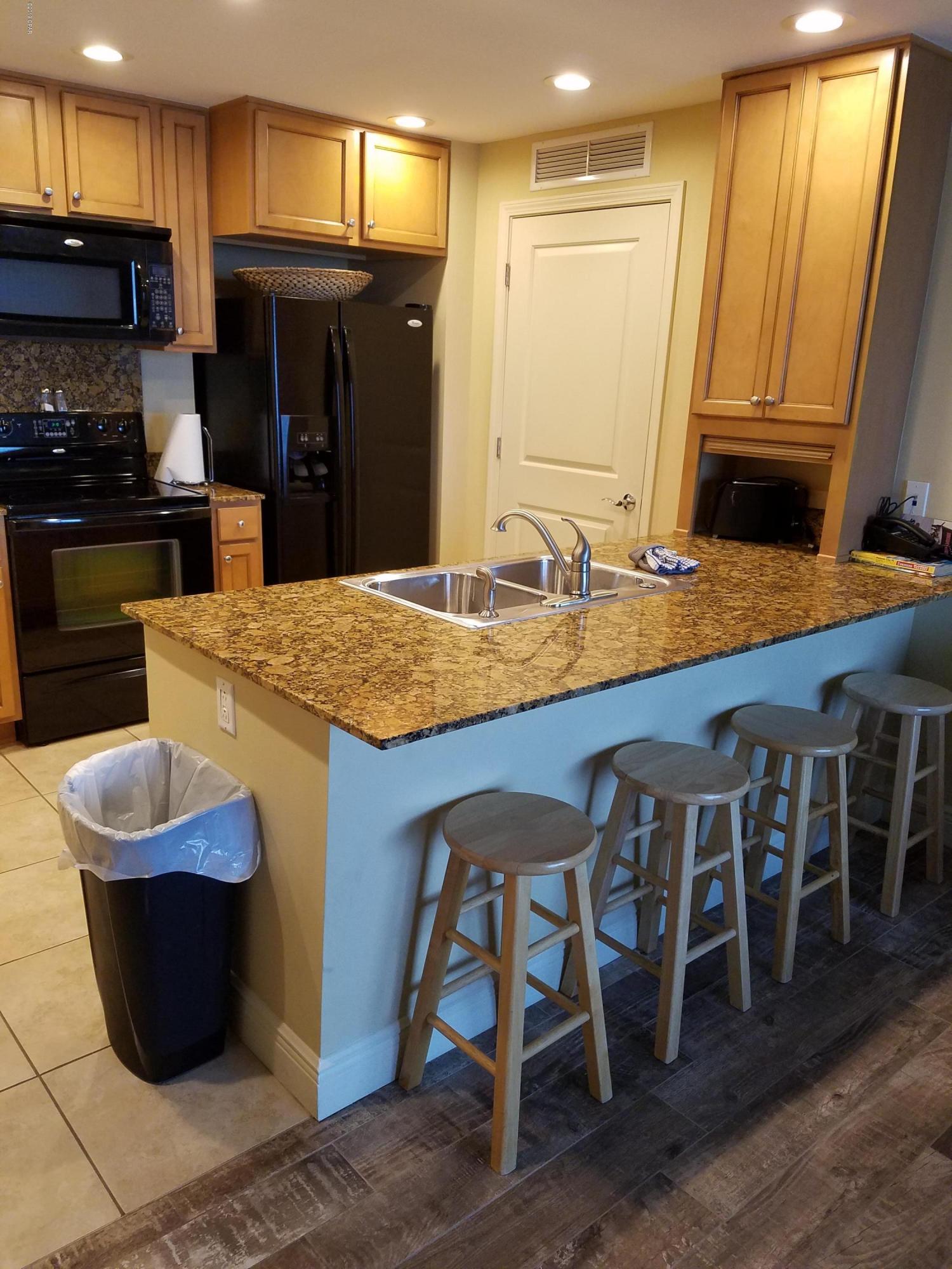 Sterling Breeze - Residential