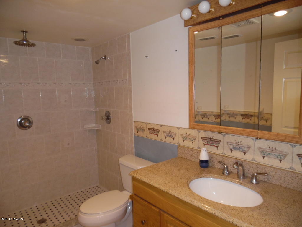 Woodlawn Unit 2 - Residential