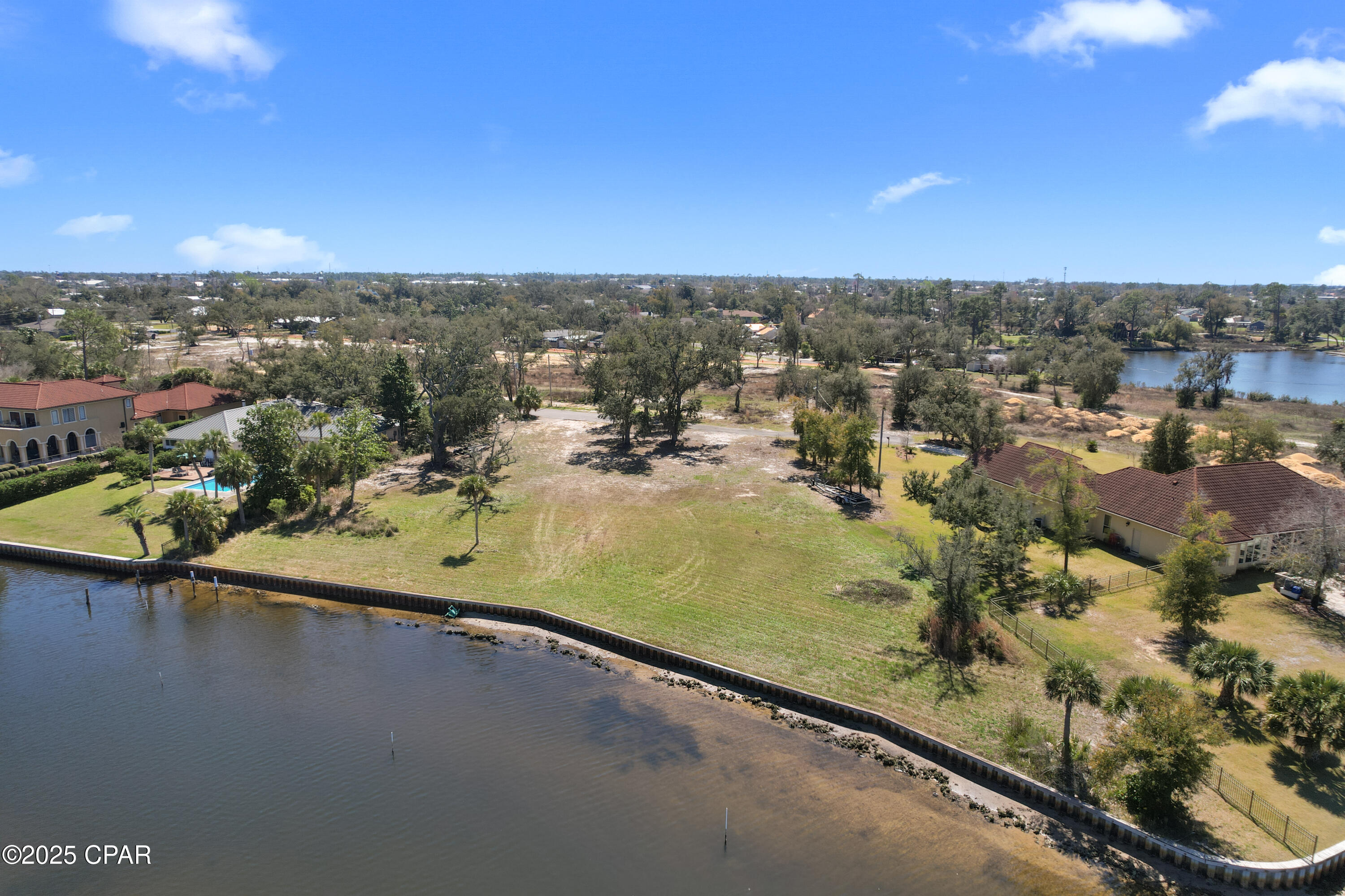 [No Recorded Subdiv] - Land