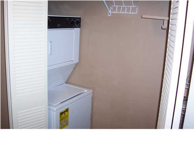 Bay Club Condo Ph 1 - Residential