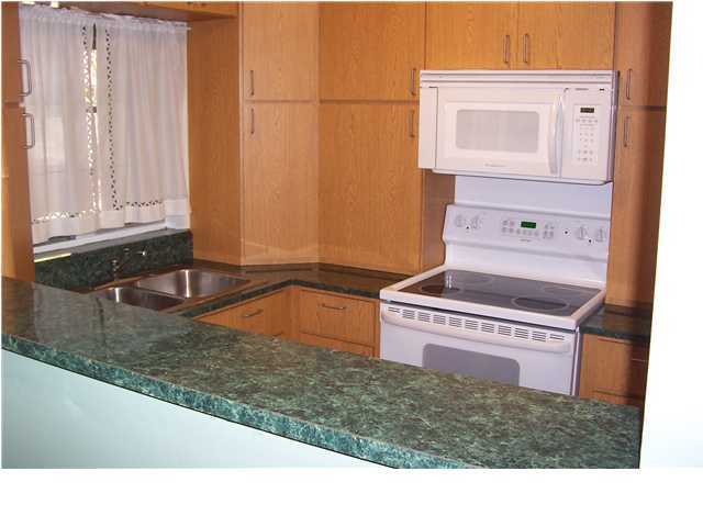 Bay Club Condo Ph 1 - Residential