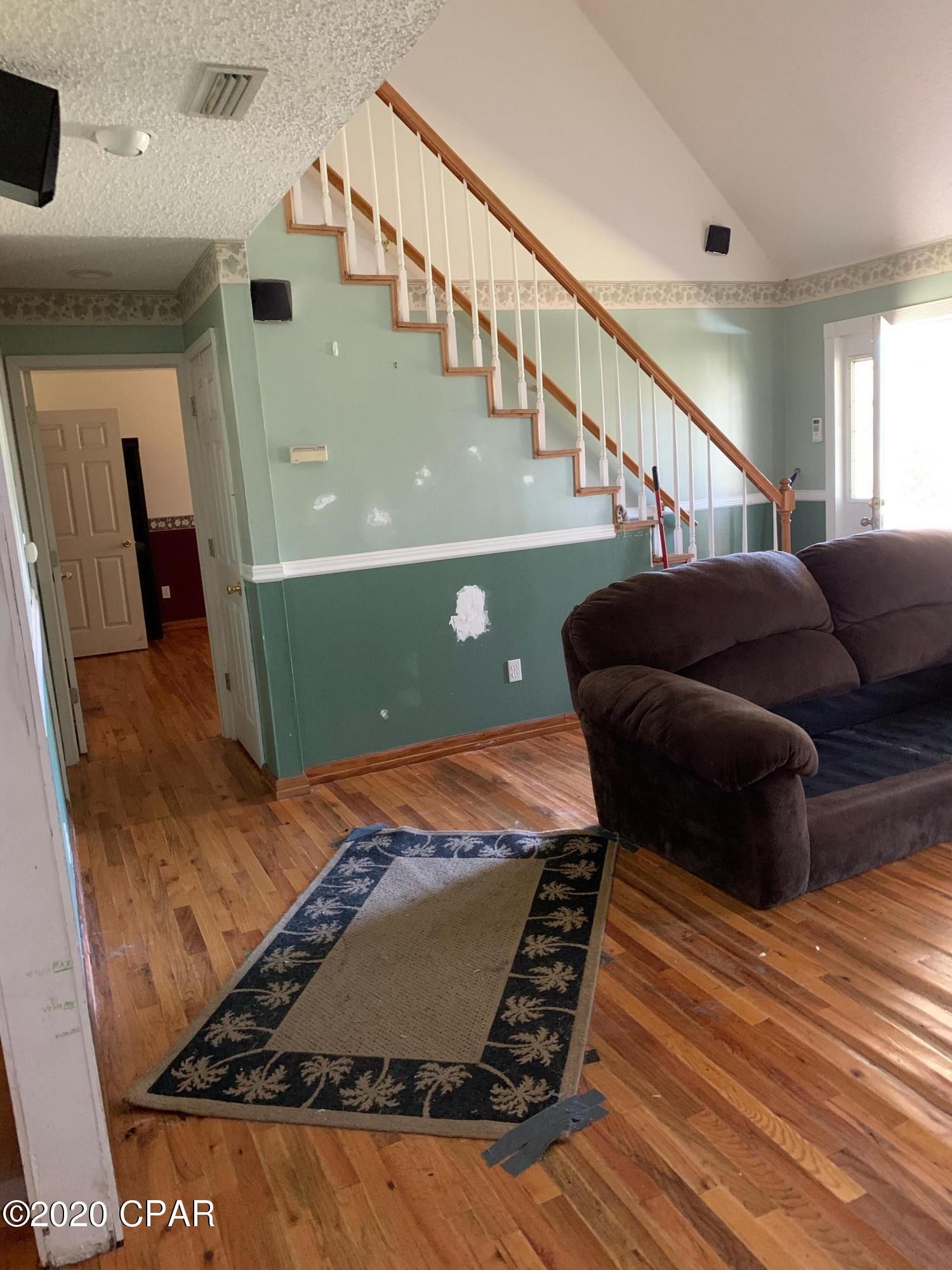 [No Recorded Subdiv] - Residential