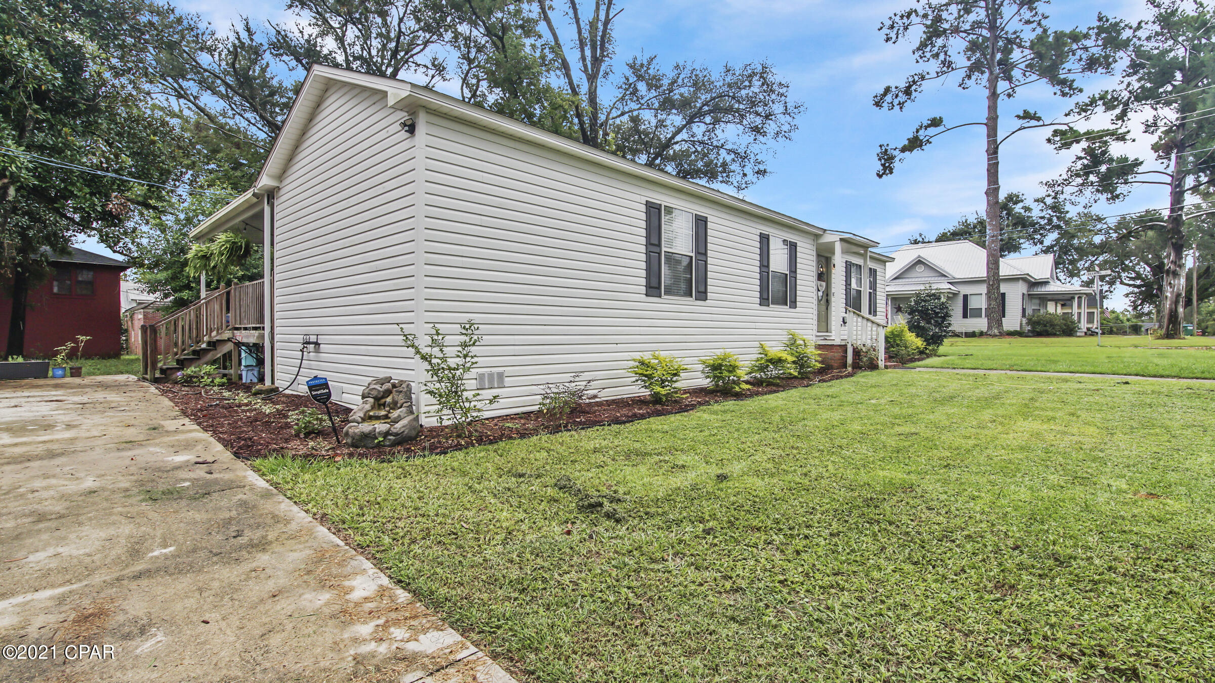 [No Recorded Subdiv] - Residential