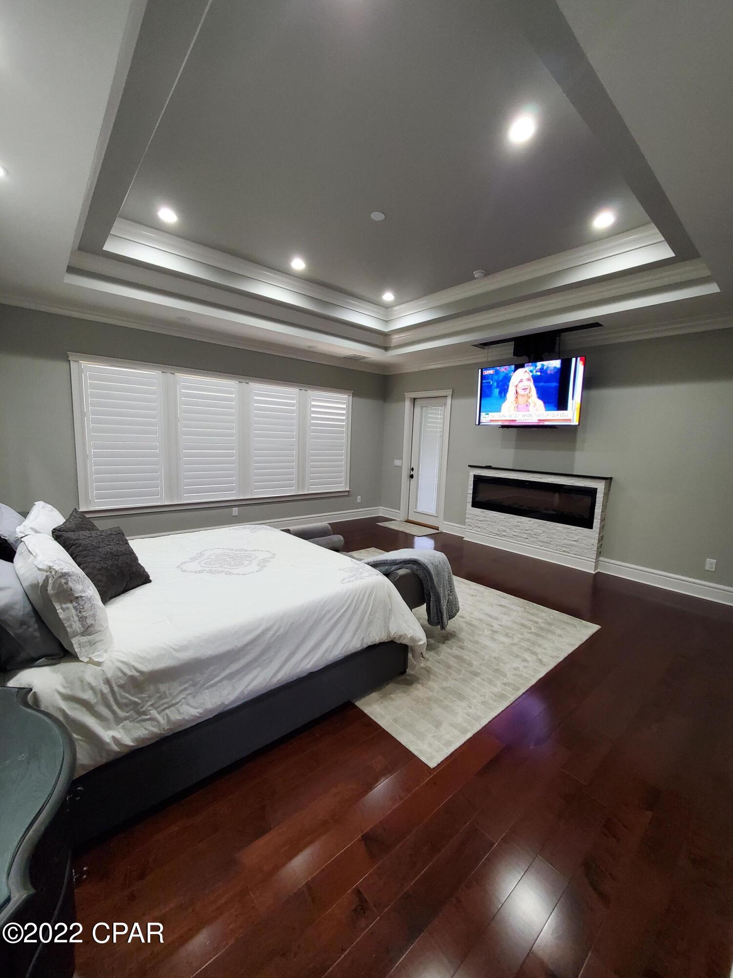 Woodlawn Unit 2 - Residential