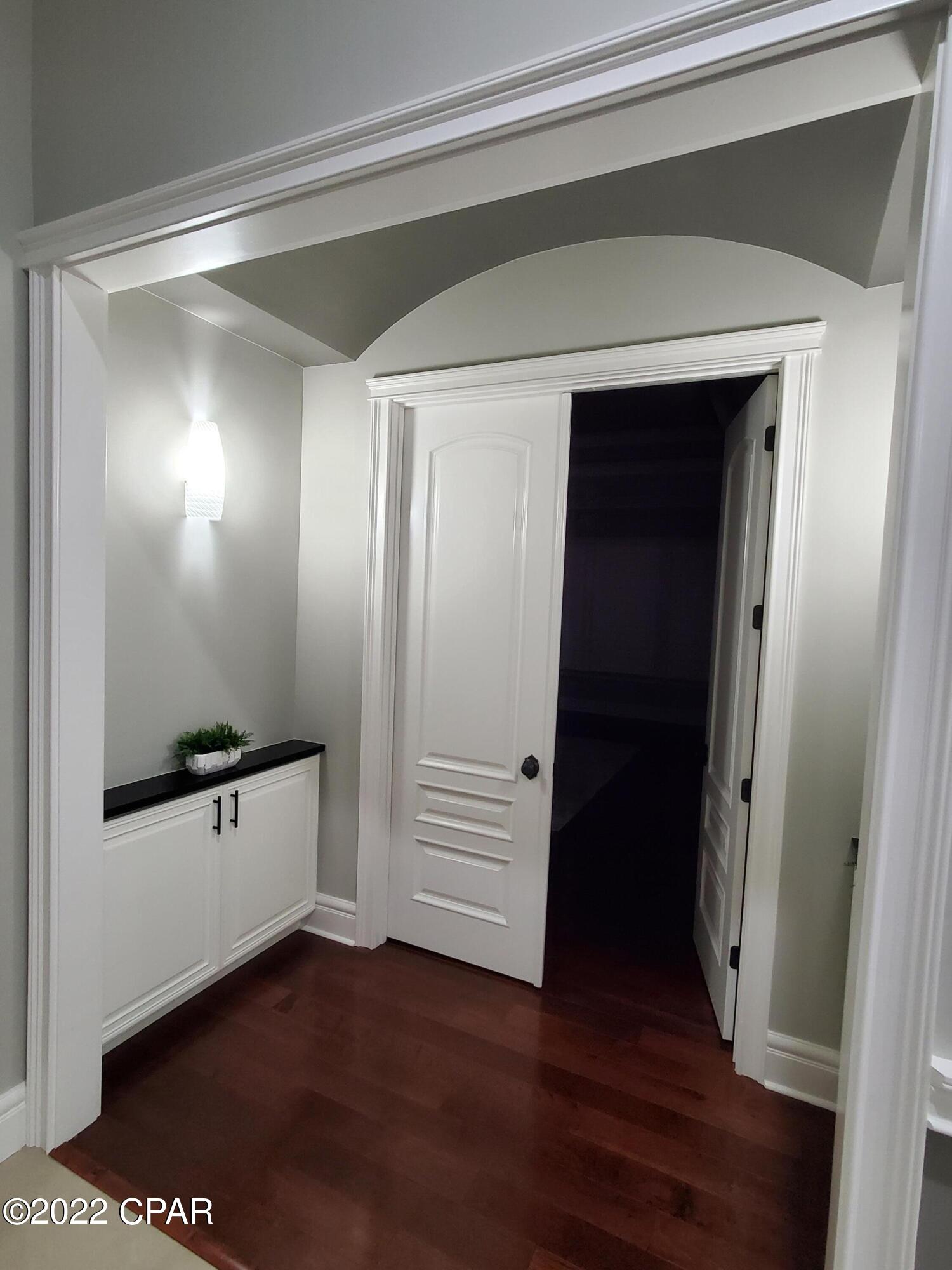 Woodlawn Unit 2 - Residential