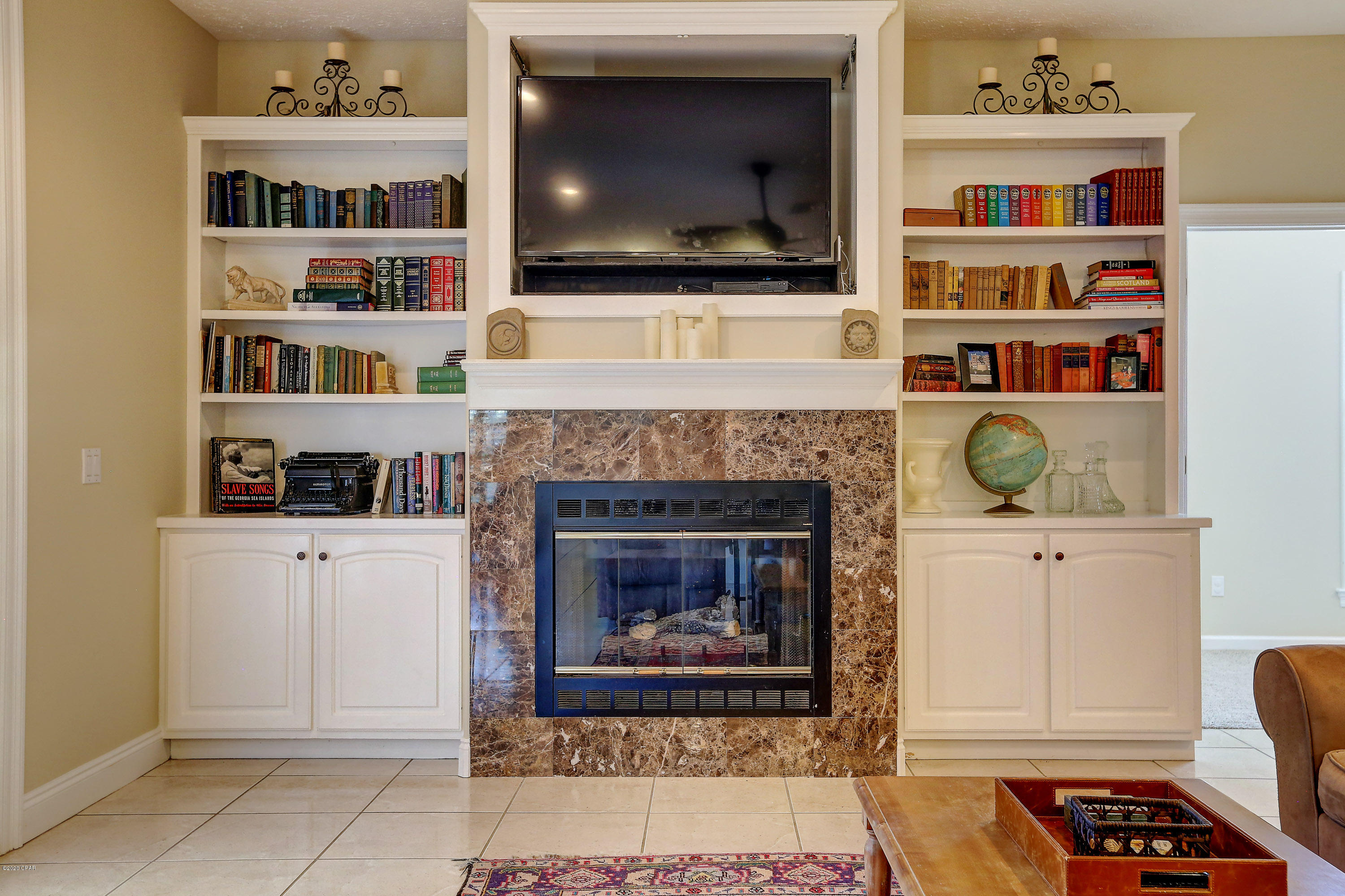 College Point 2nd Add - Residential