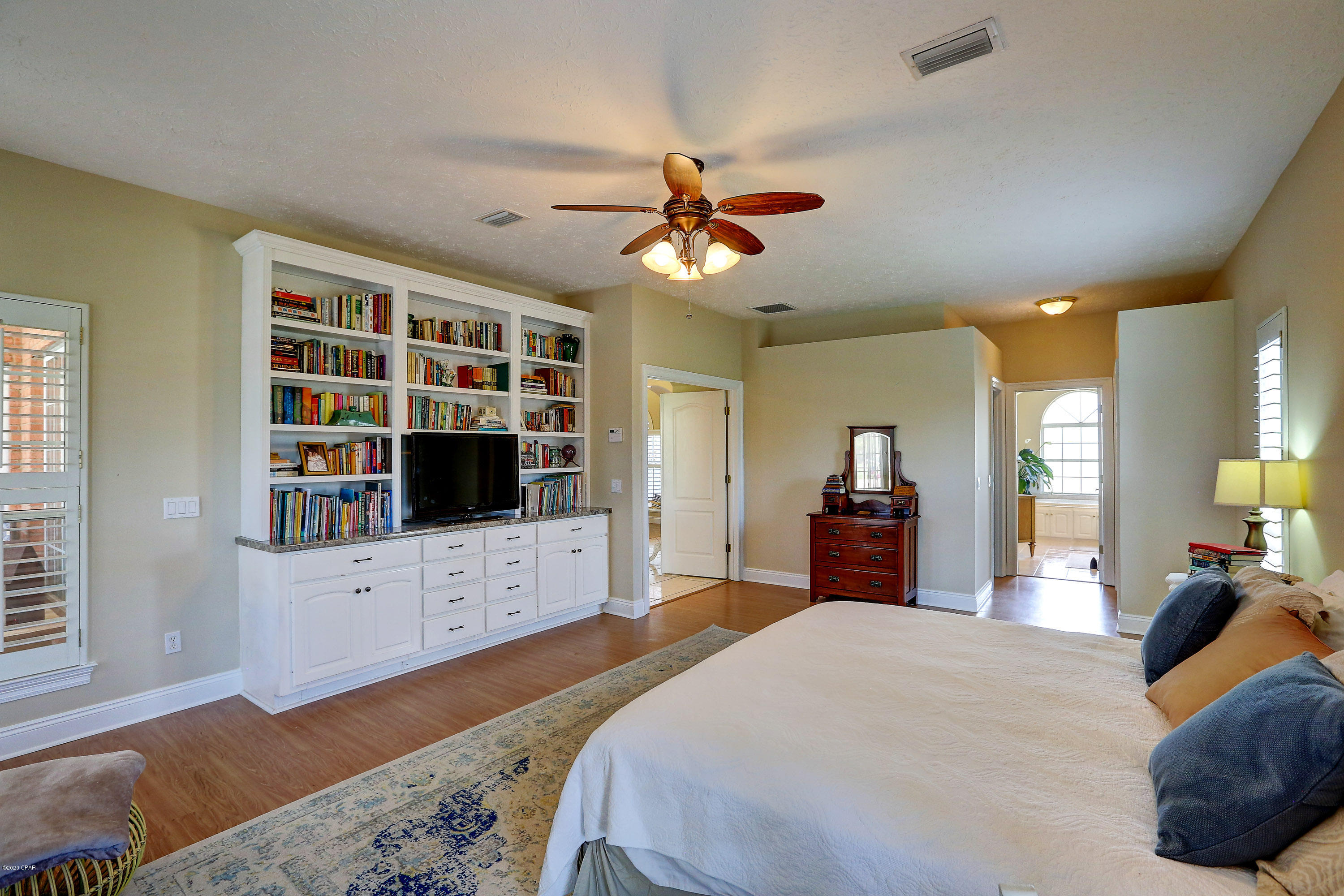 College Point 2nd Add - Residential