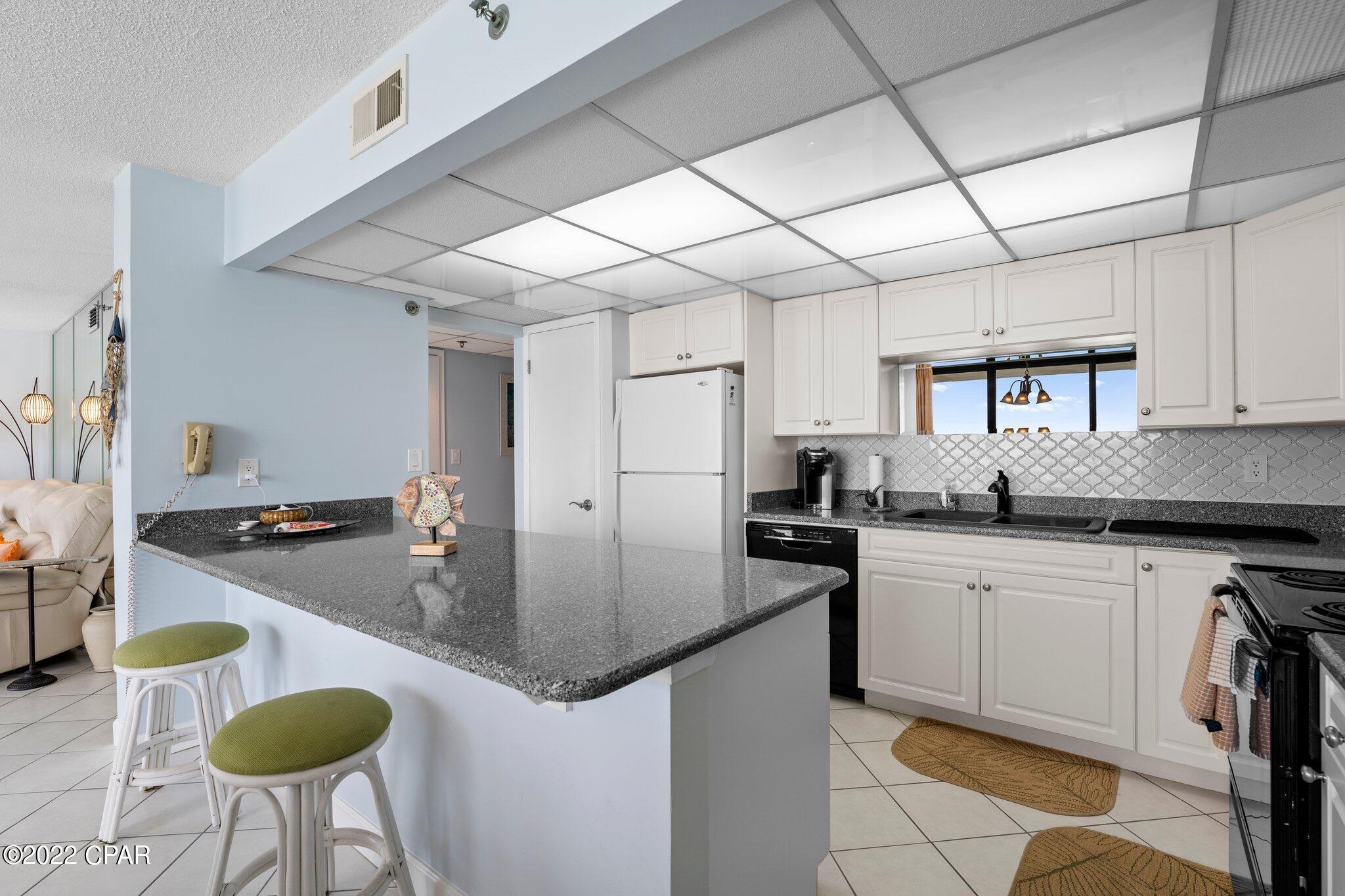 Edgewater Tower III - Residential