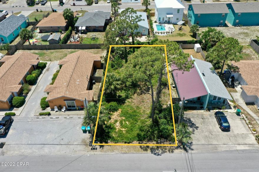 Large lot south of Grand Lagoon. Close to beach and close to boat ramp. Great spot to build a beach house or investment property. No HOA and in flood zone x.