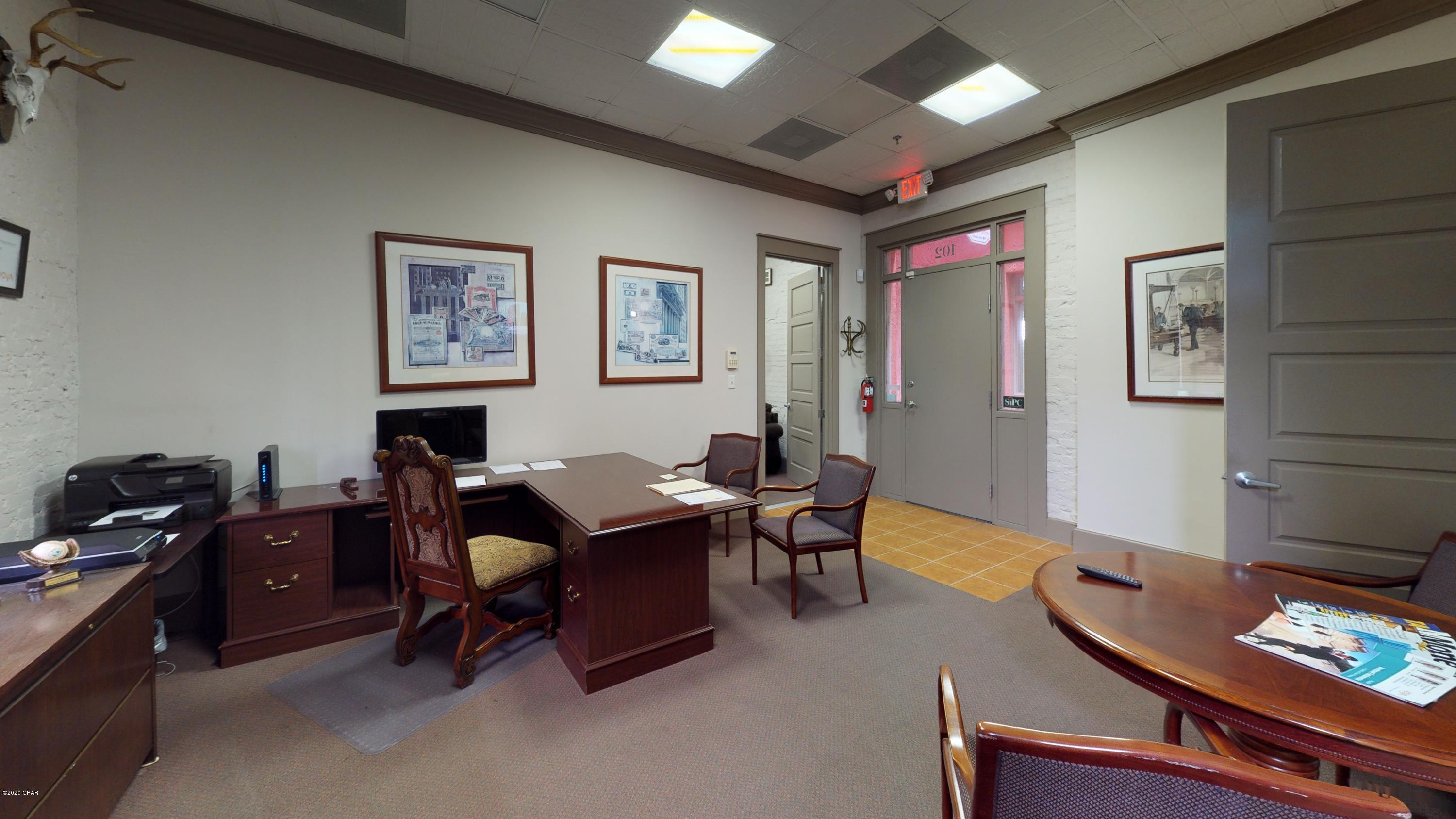 [No Recorded Subdiv] - Commercial Lease