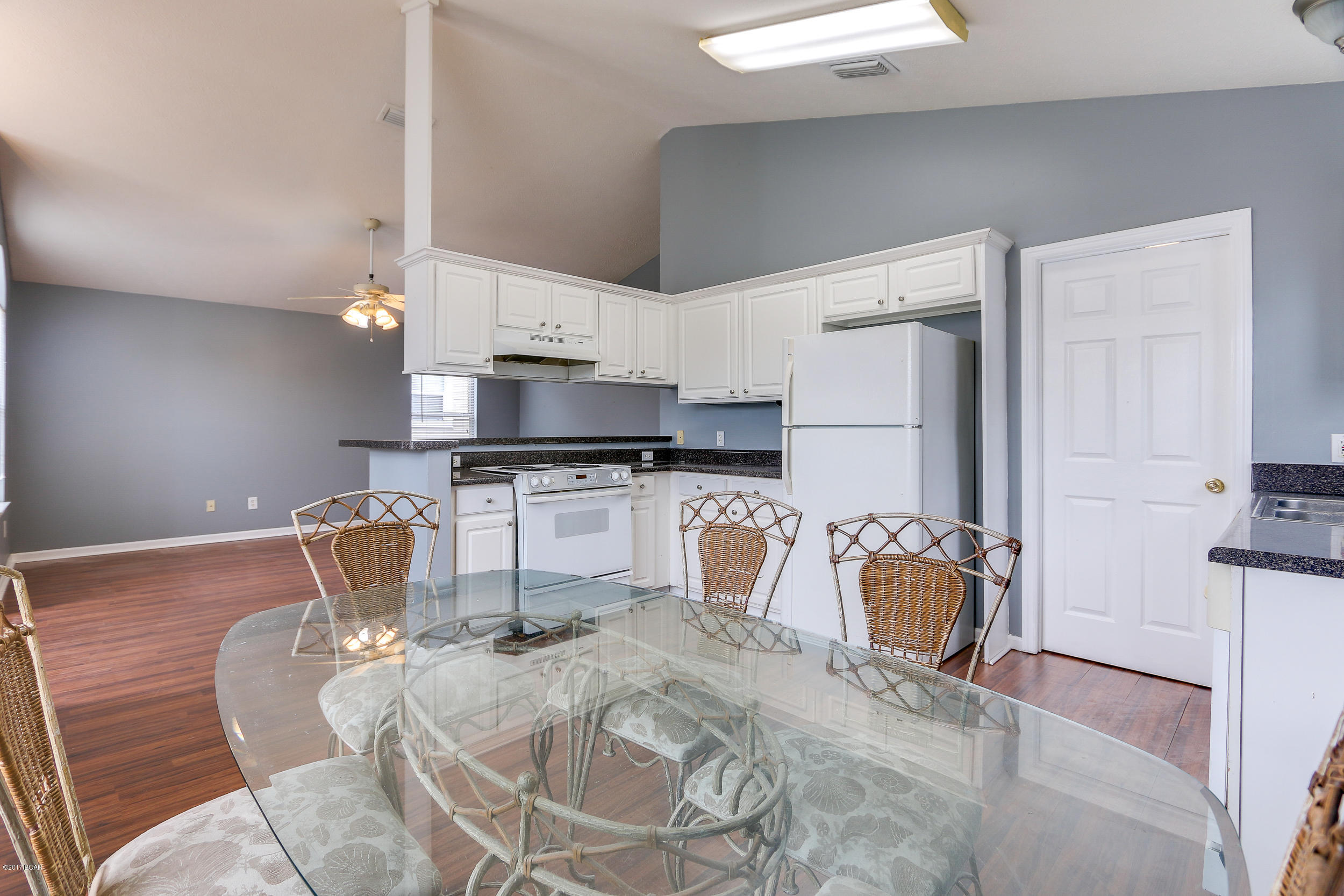 Palm Cove - Residential