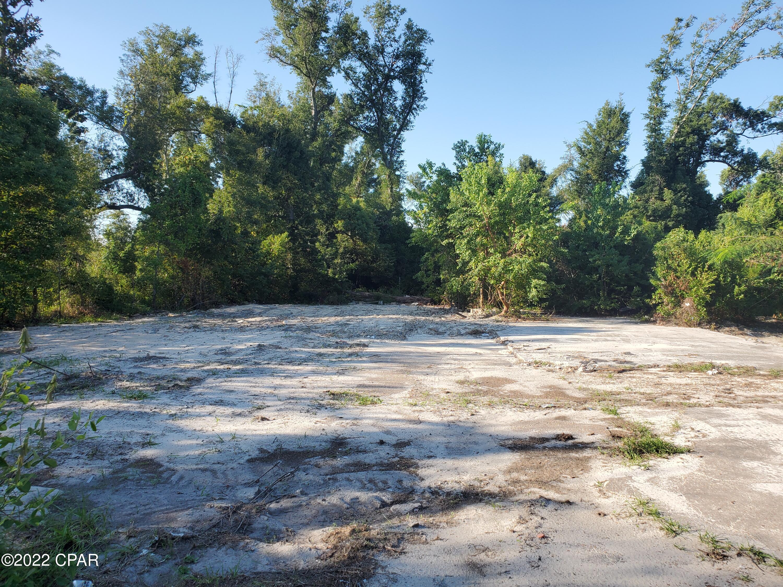 [No Recorded Subdiv] - Land