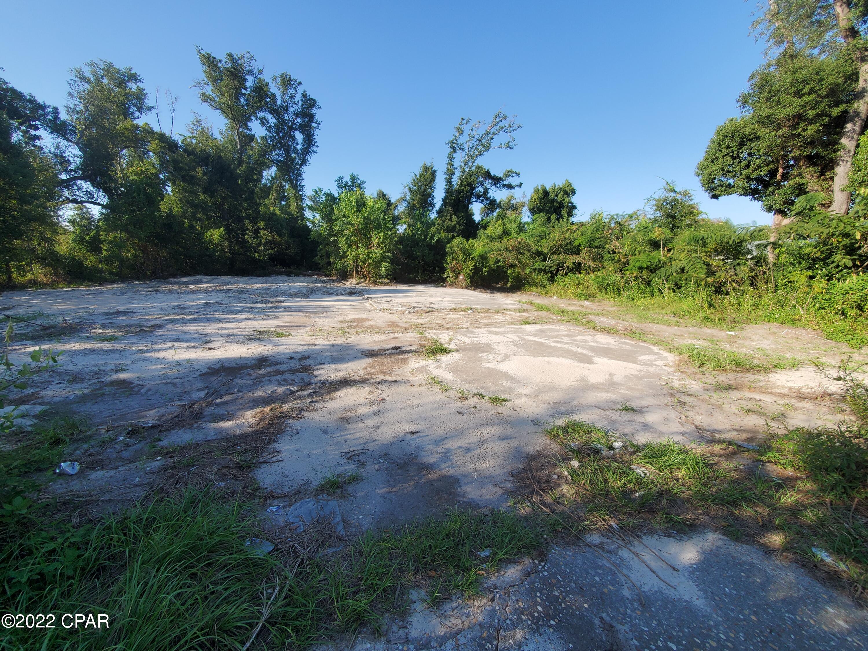 [No Recorded Subdiv] - Land