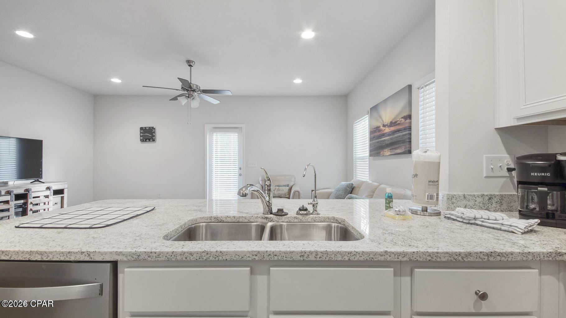 Hathaway Townhomes - Residential Lease