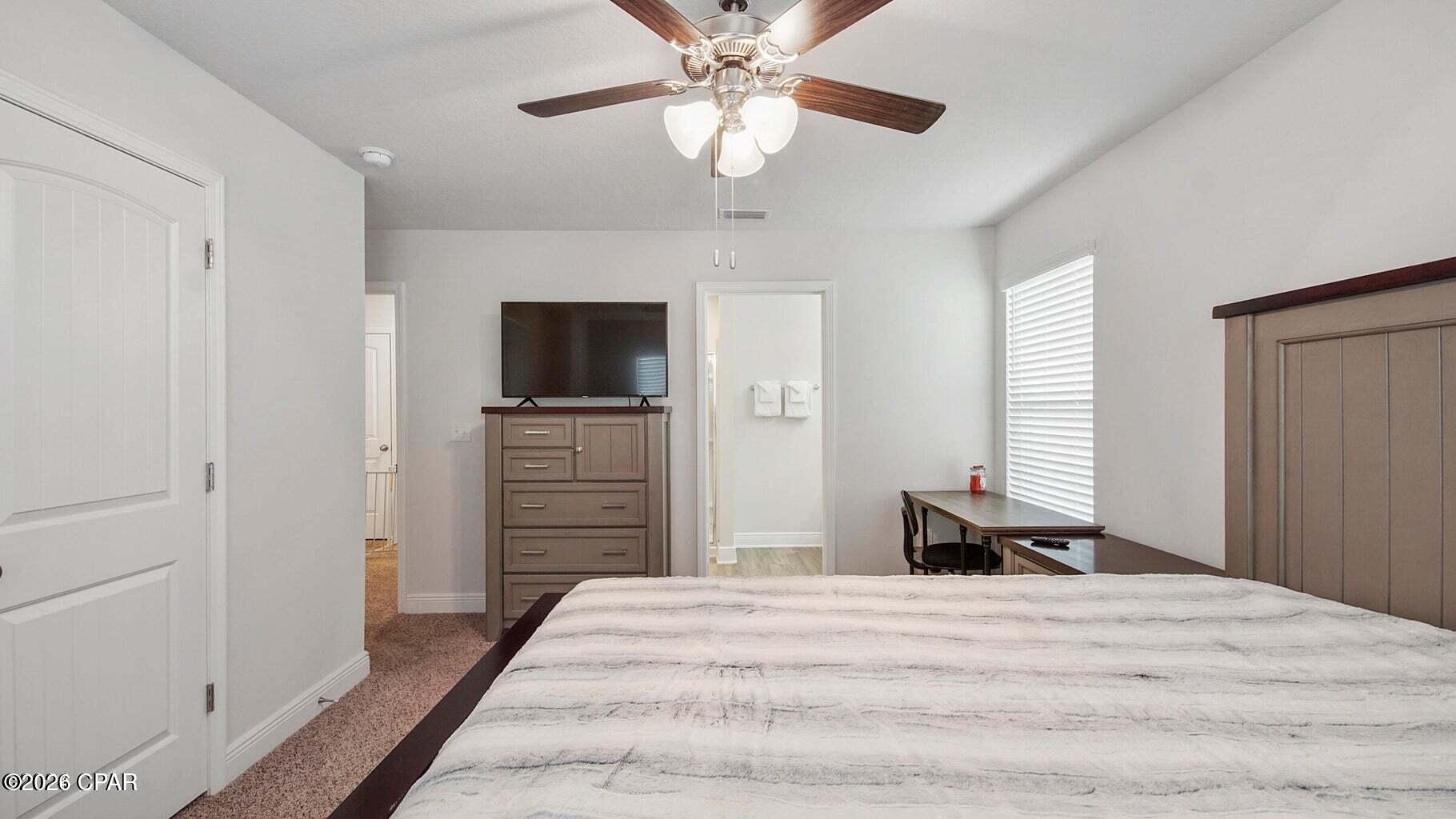 Hathaway Townhomes - Residential Lease