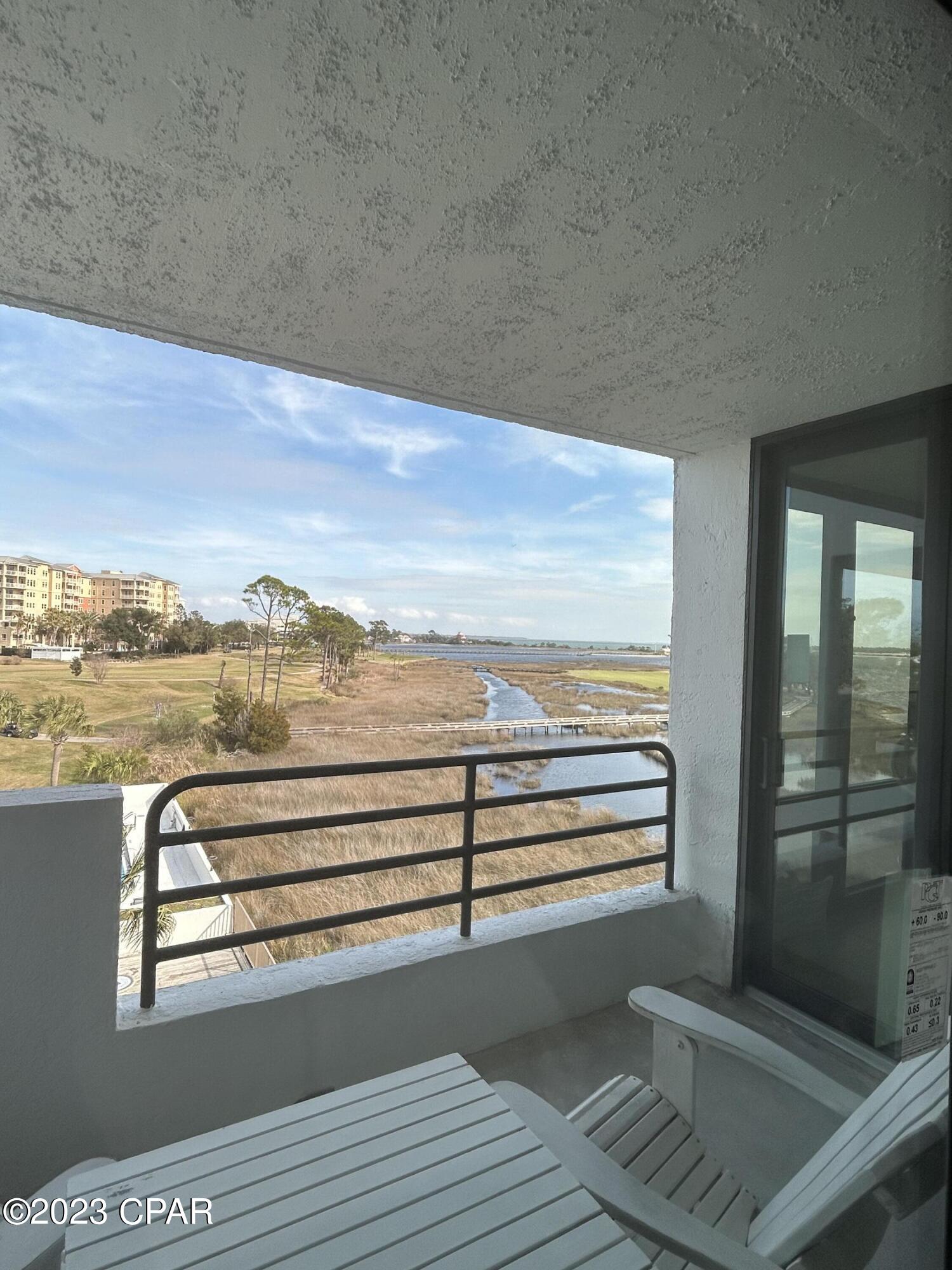 Lagoon Towers Phase I - Residential