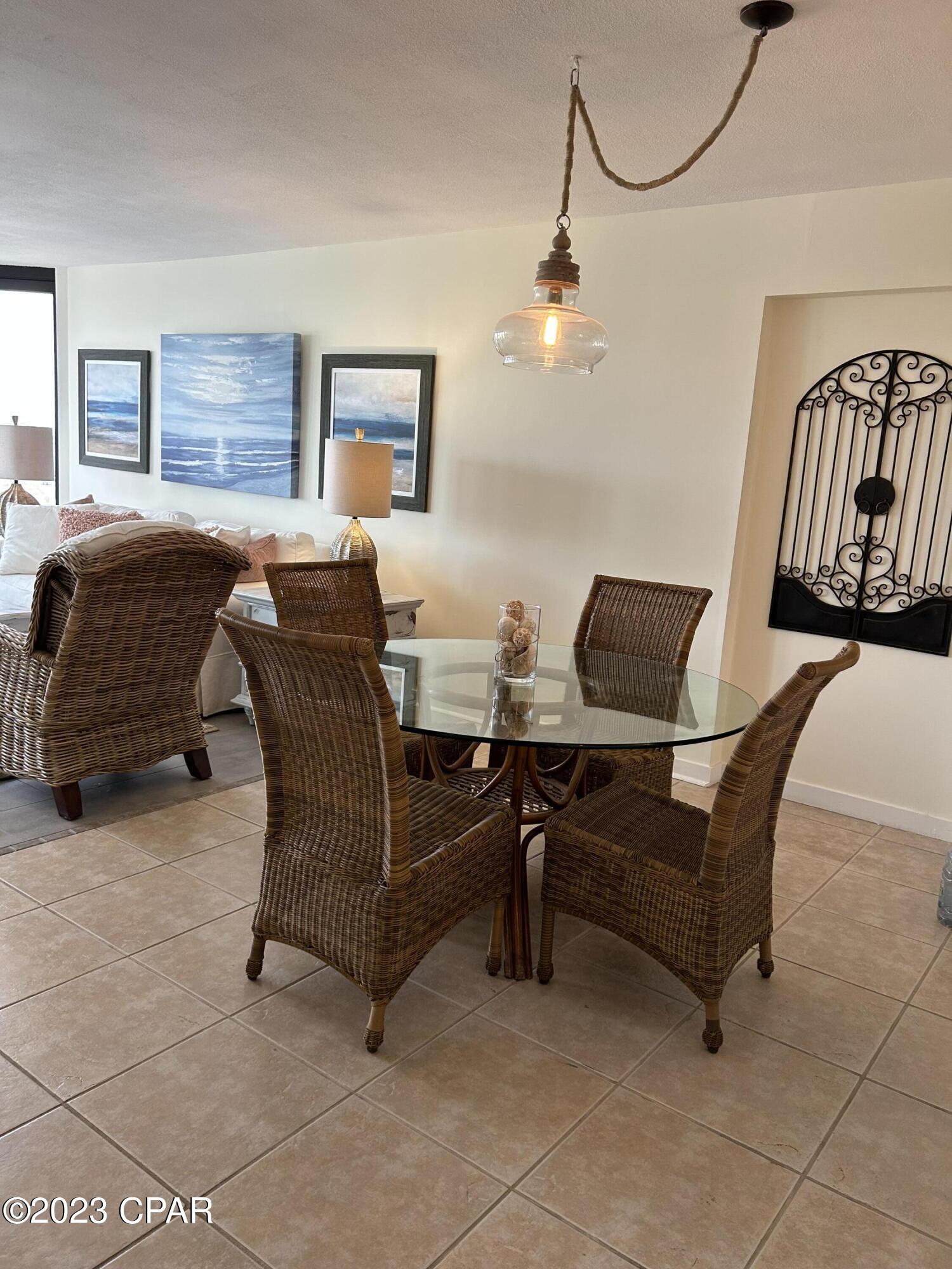 Lagoon Towers Phase I - Residential