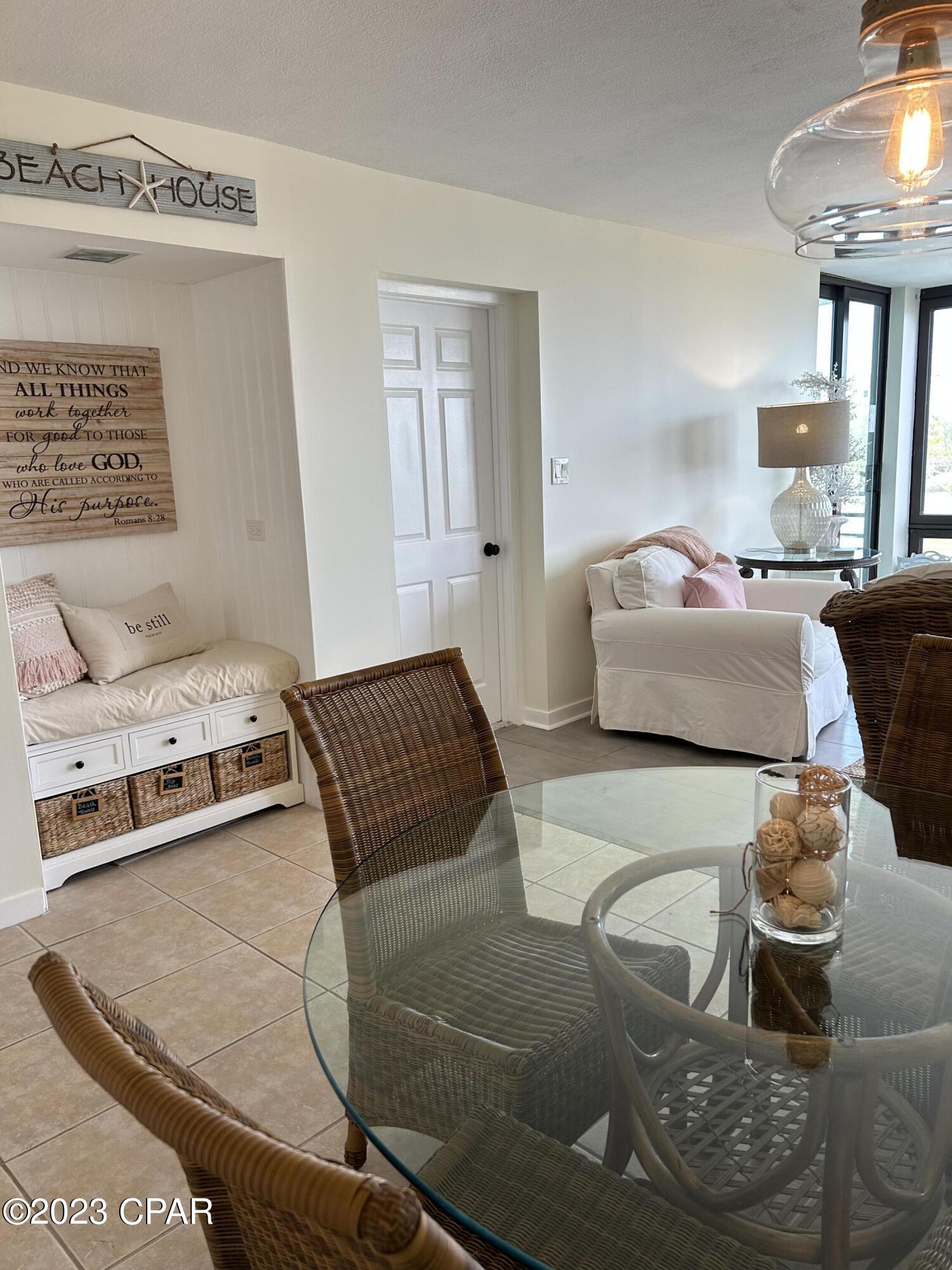 Lagoon Towers Phase I - Residential