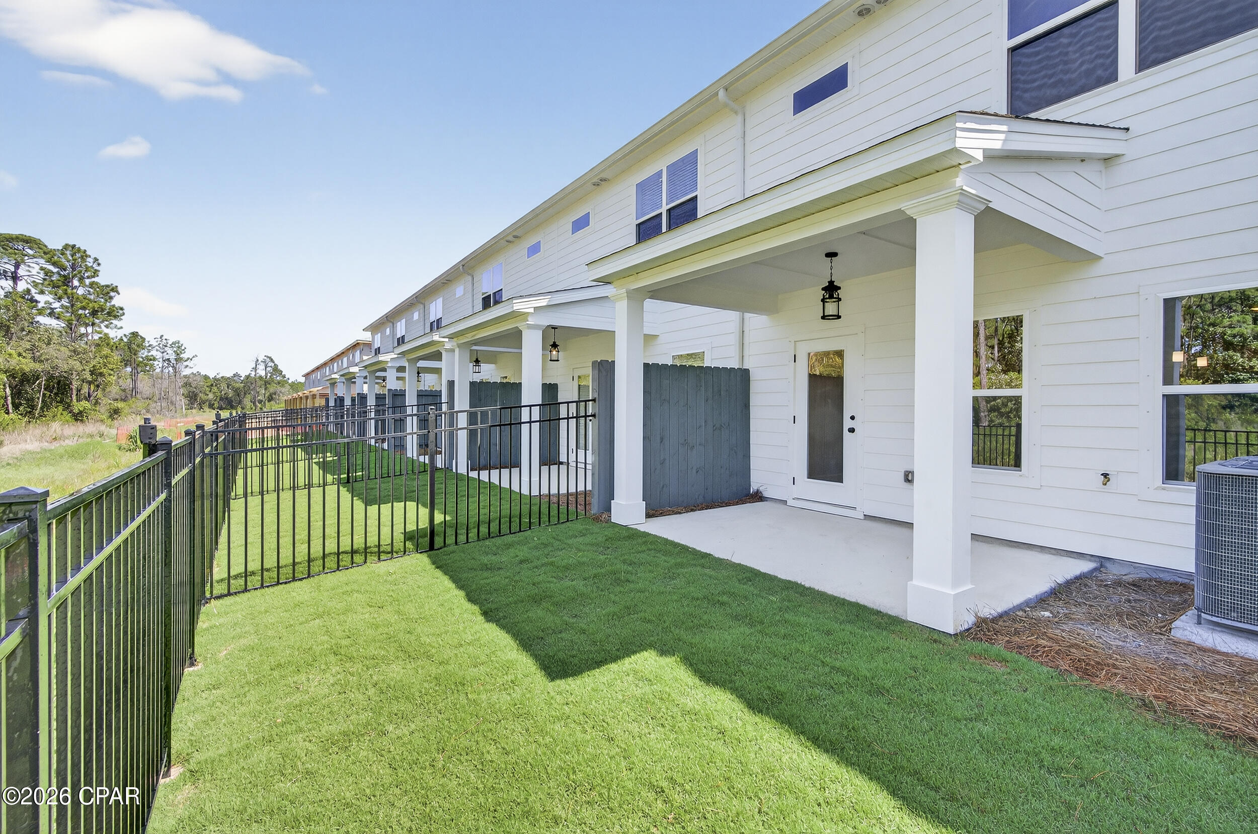 Colonial Landing - Residential