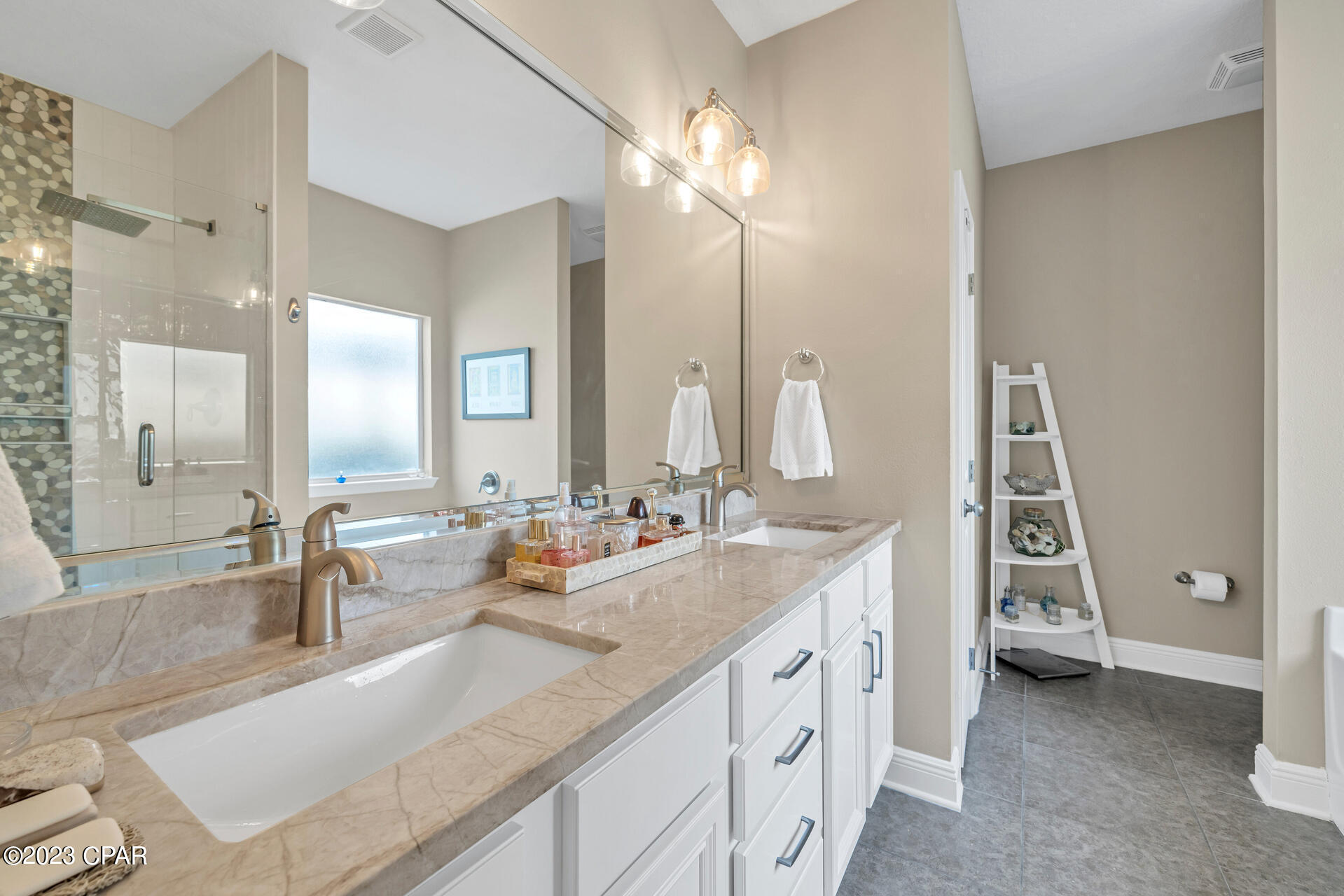 Turtle Cove At Lake Powell - Residential