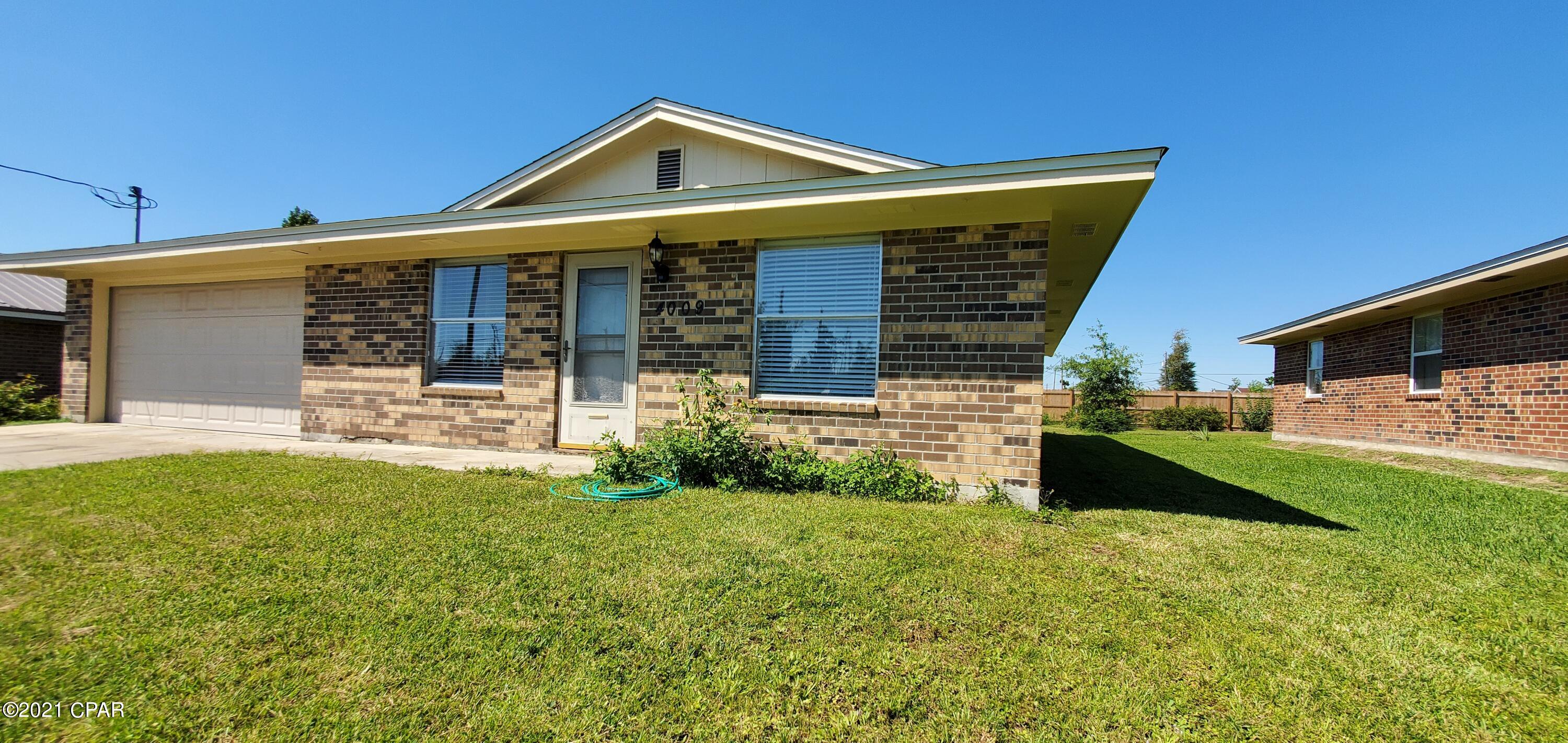 Towne & Country Lake Estates - Residential